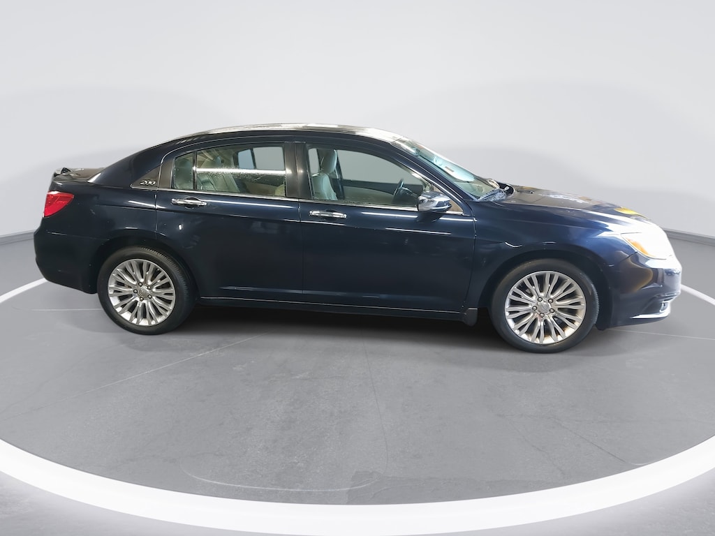Used 2011 Chrysler 200 Limited Sedan