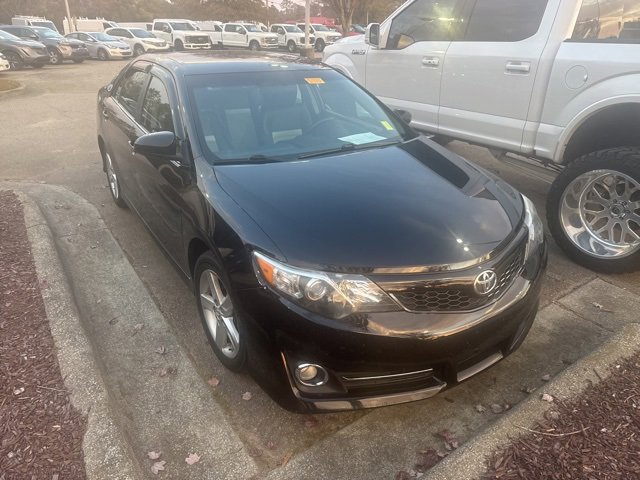 2012 Toyota Camry L photo 3