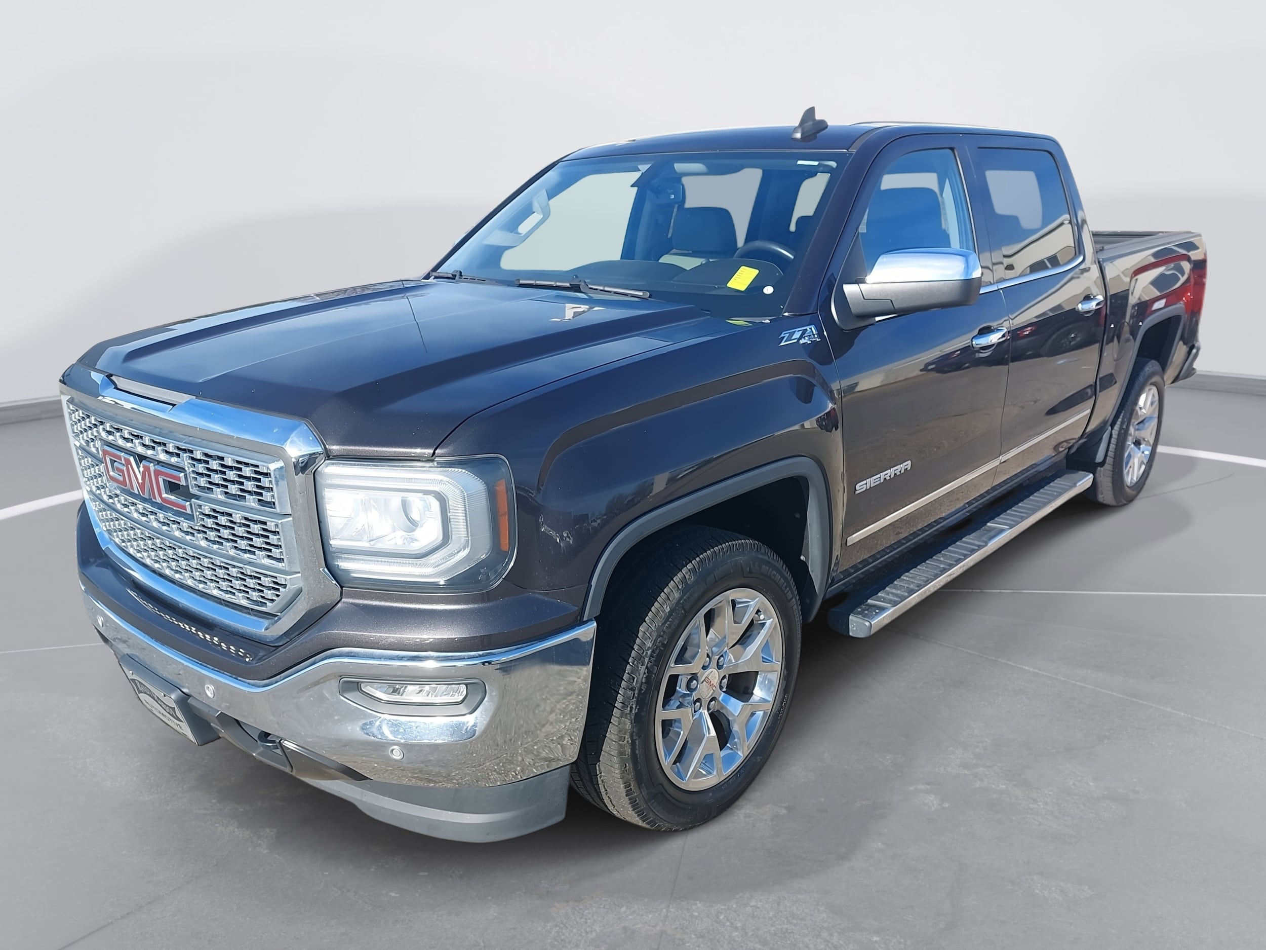2016 GMC Sierra 1500 SLT's photo