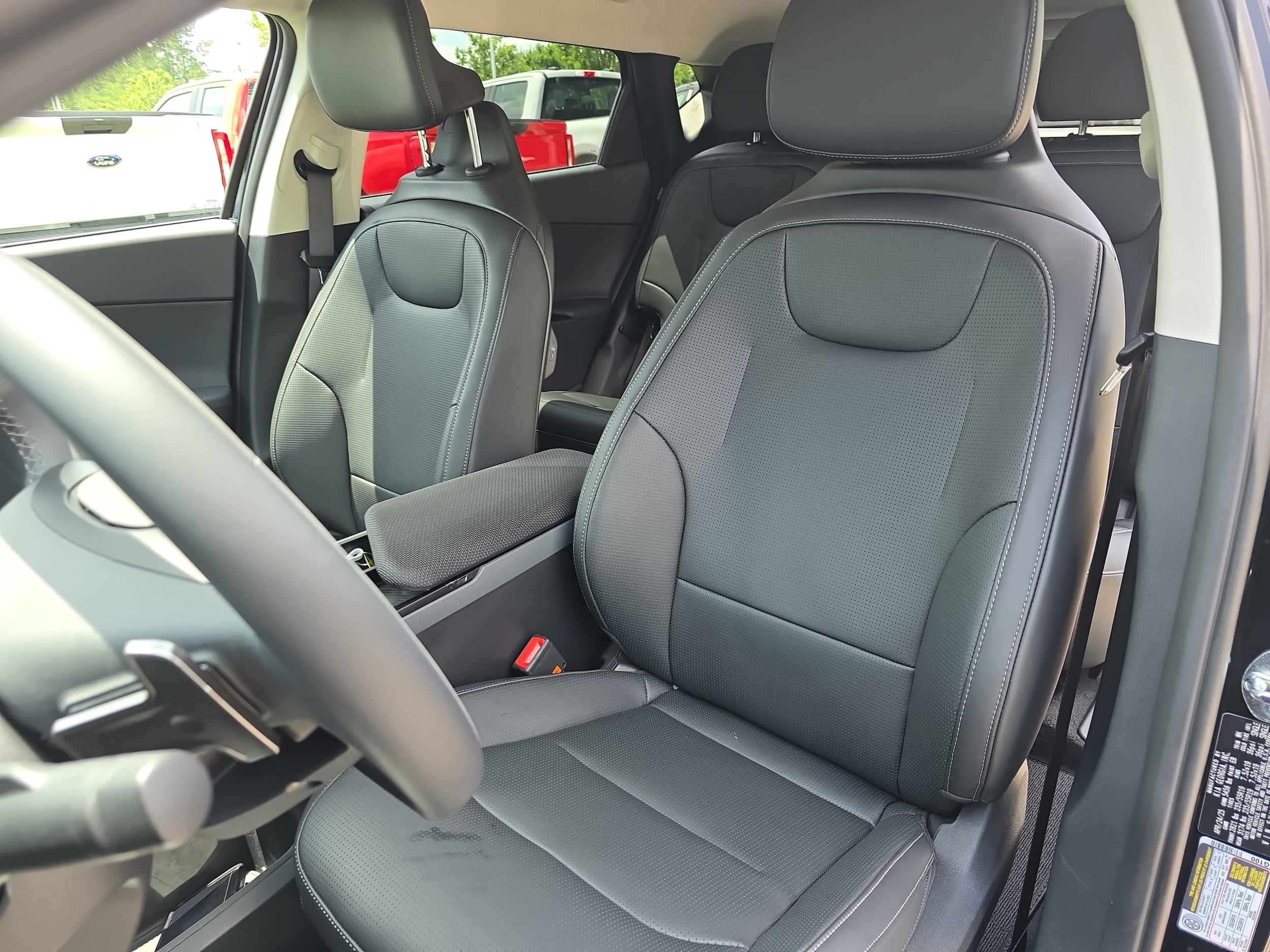 2025 Kia EV6 Wind - Photo 15