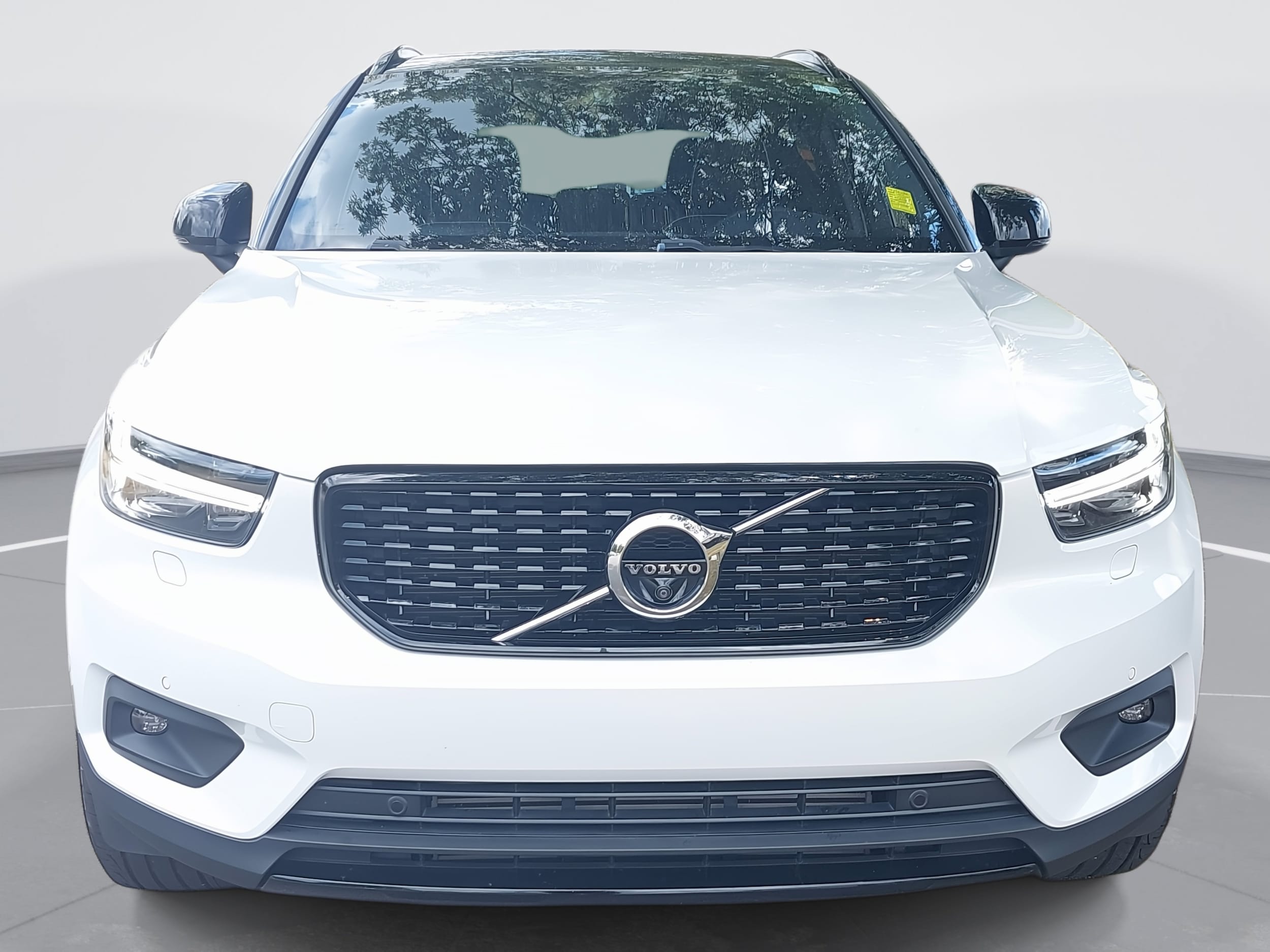 Used 2019 Volvo XC40 R-Design with VIN YV4162UM6K2102483 for sale in Knightdale, NC