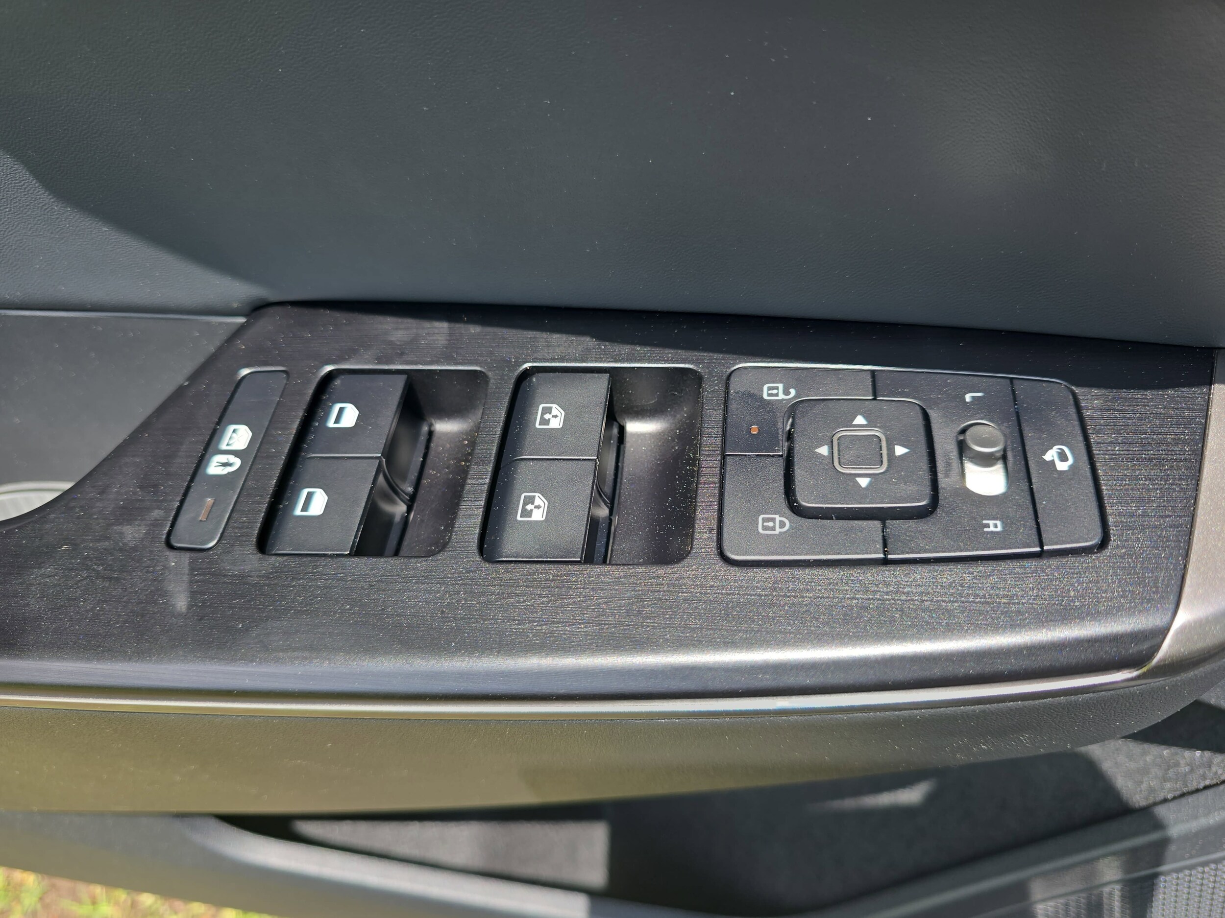 2025 Kia EV6 Wind - Photo 28