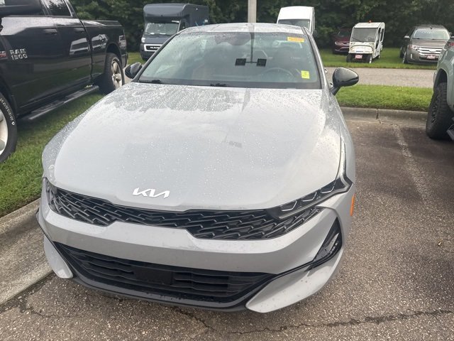 2024 Kia K5 GT-Line photo 2