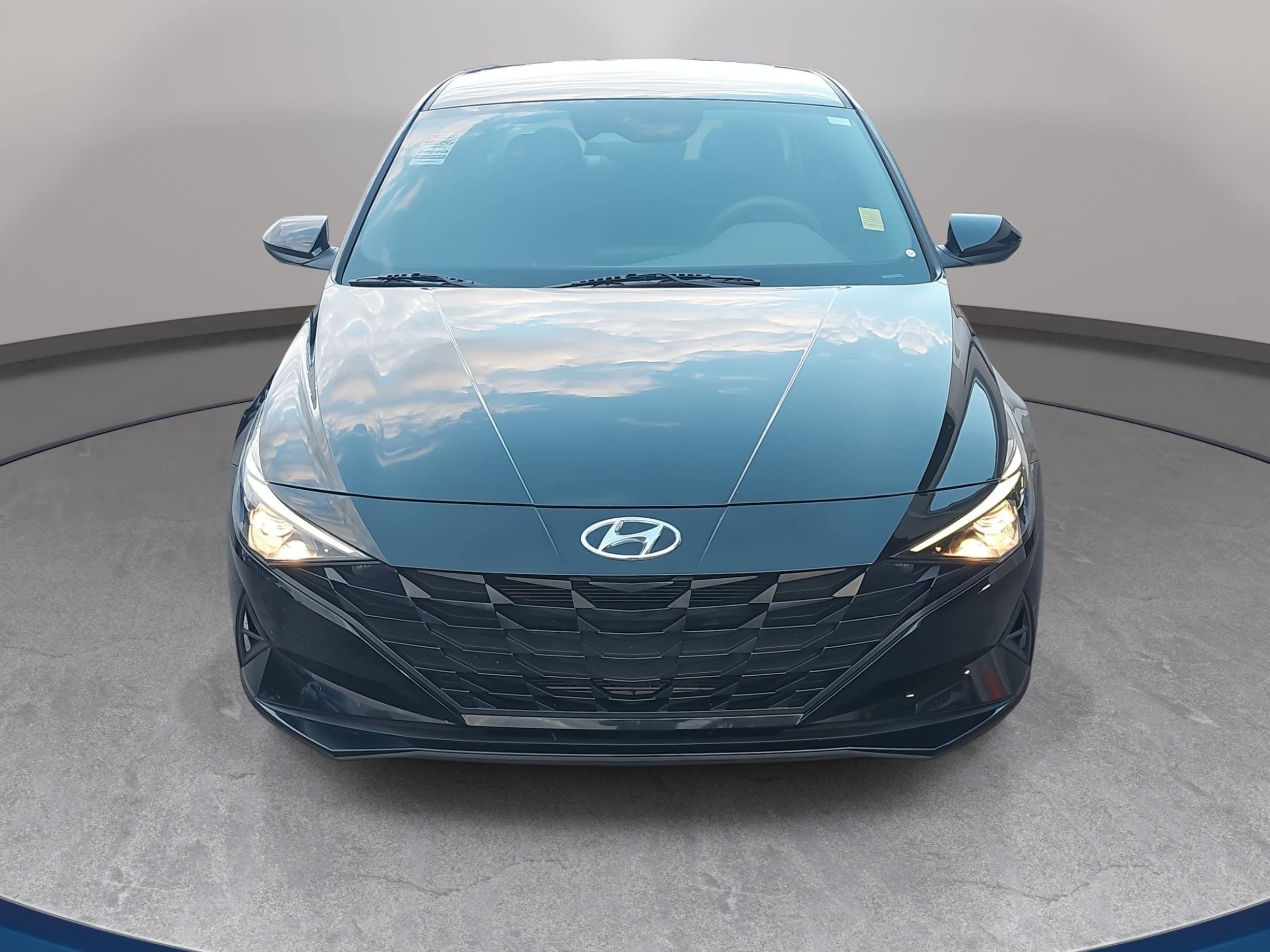 Used 2022 Hyundai Elantra SEL with VIN 5NPLM4AG2NH073837 for sale in Knightdale, NC