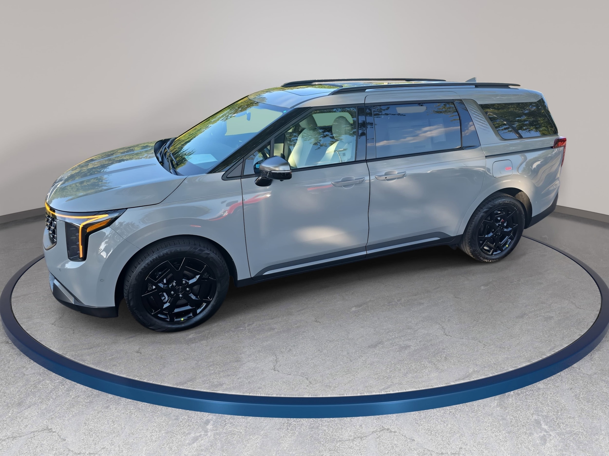 2026 Kia Sedona SX HEV's photo