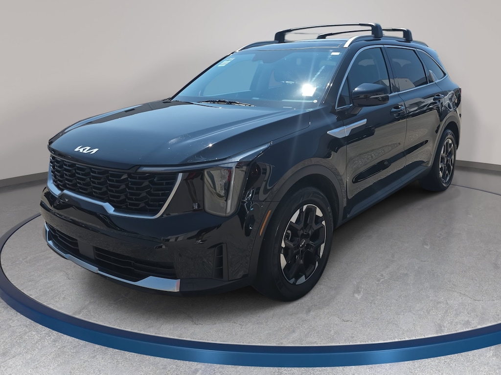 Used 2025 Kia Sorento S SUV