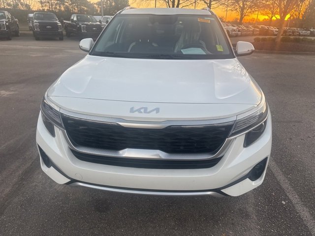 2023 Kia Seltos S photo 3