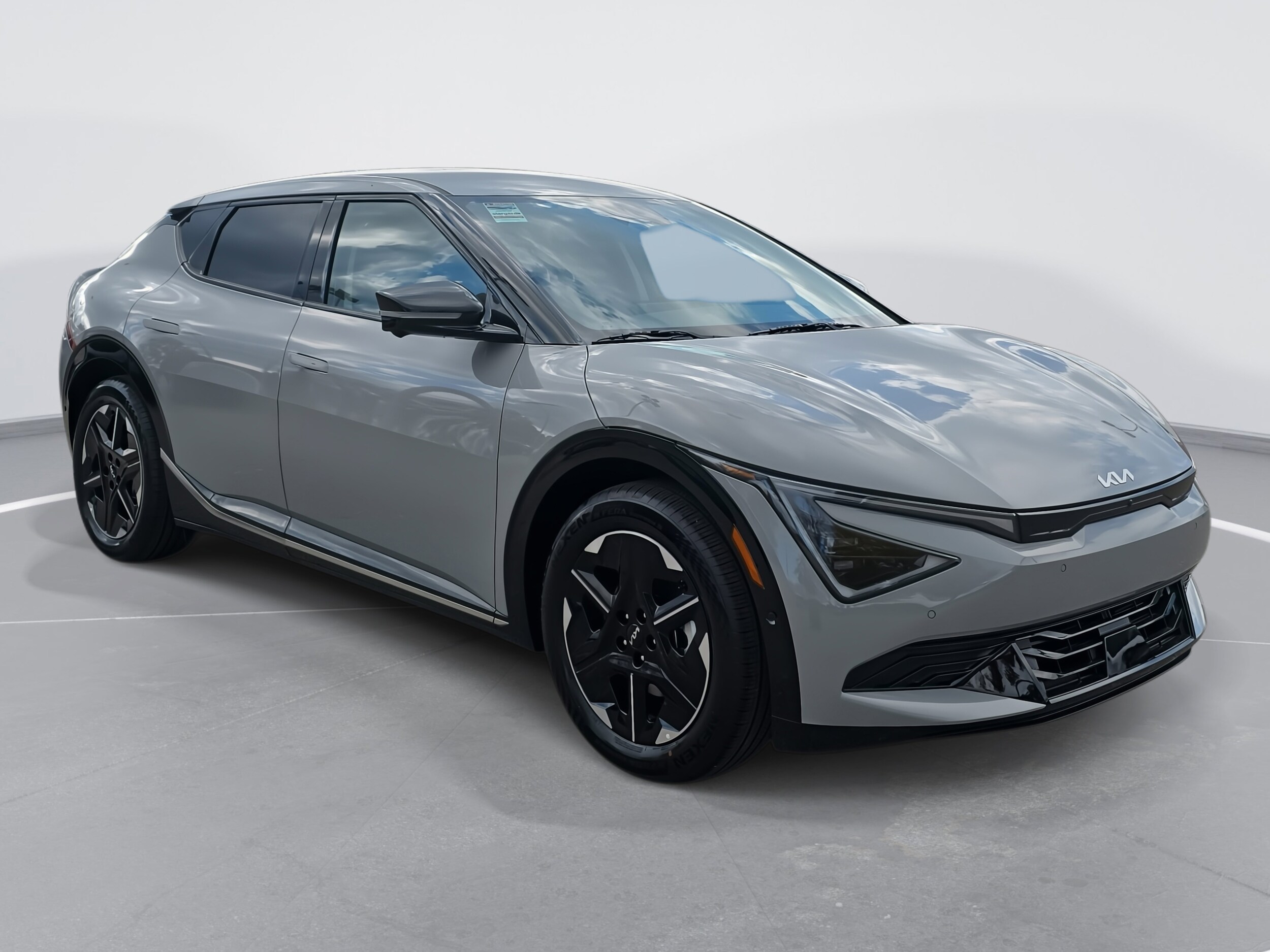 2025 Kia EV6 Wind photo 3