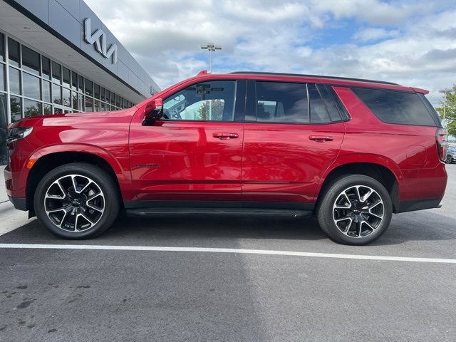 2023 Chevrolet Tahoe RST photo 2