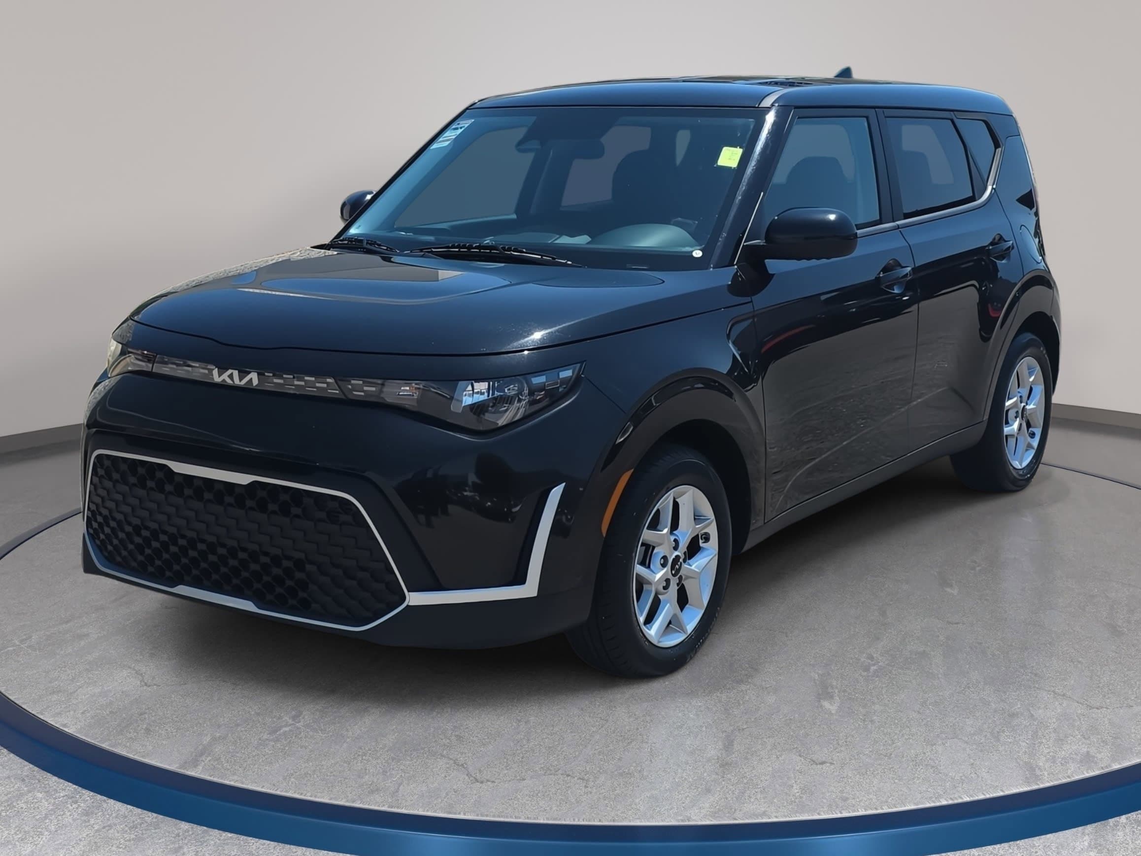 2024 Kia Soul 2.0L LX IVT's photo