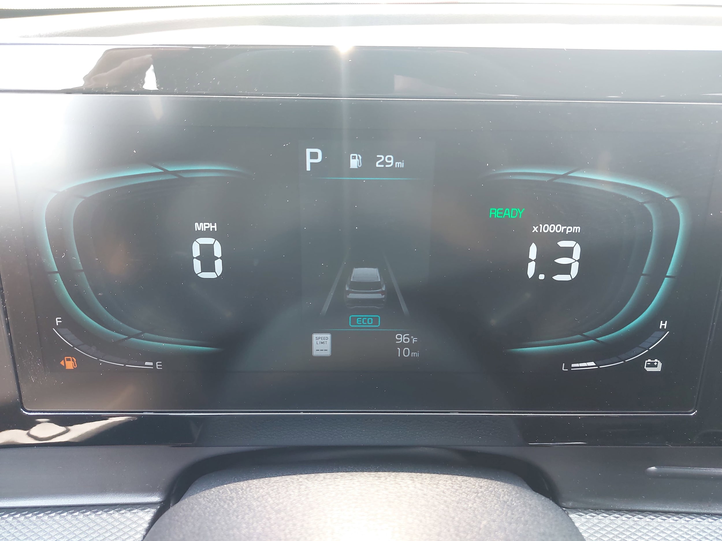 2025 Kia Sportage LX Hybrid - Photo 19