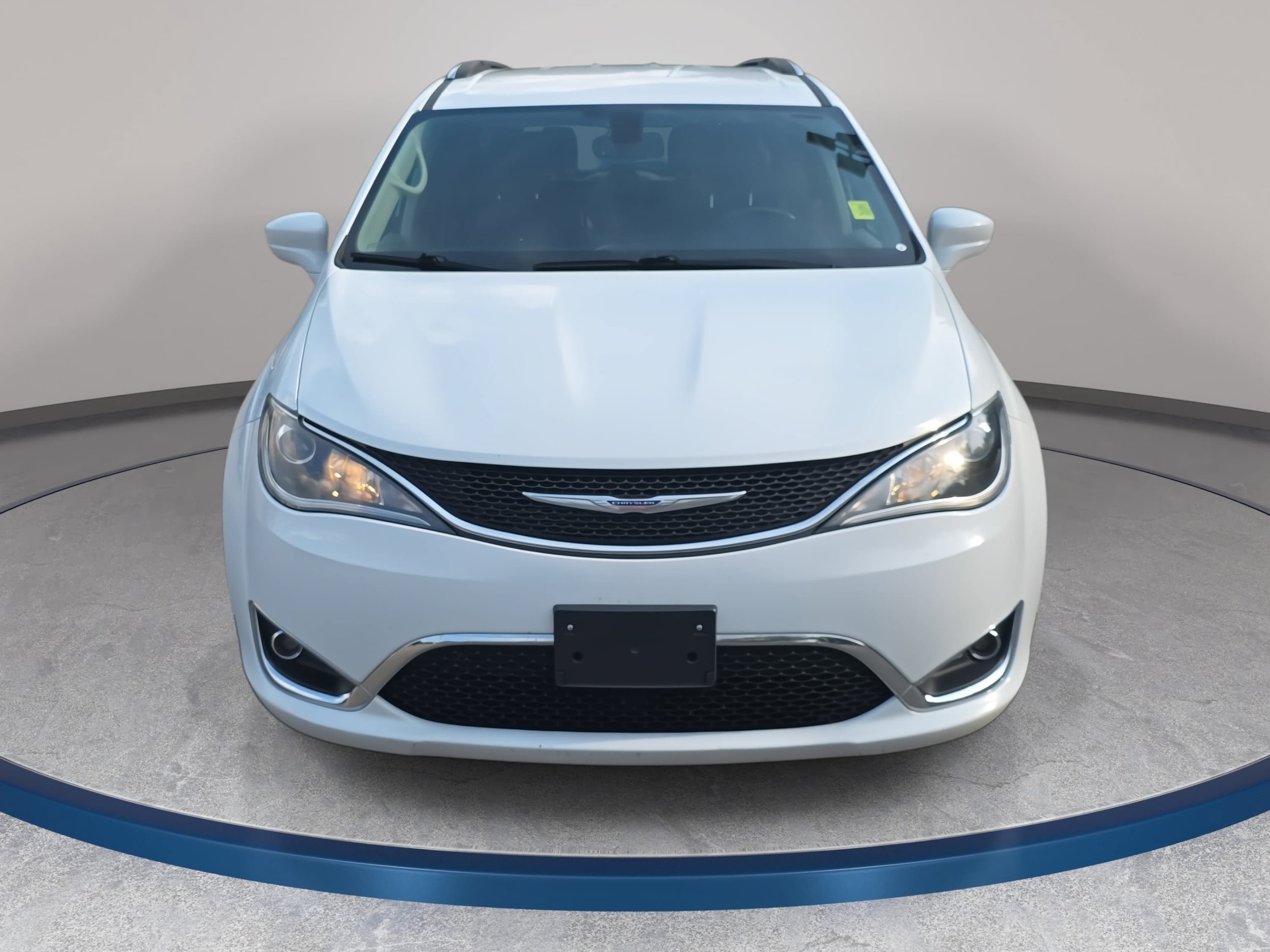 Used 2020 Chrysler Pacifica Touring L with VIN 2C4RC1BG3LR205093 for sale in Knightdale, NC