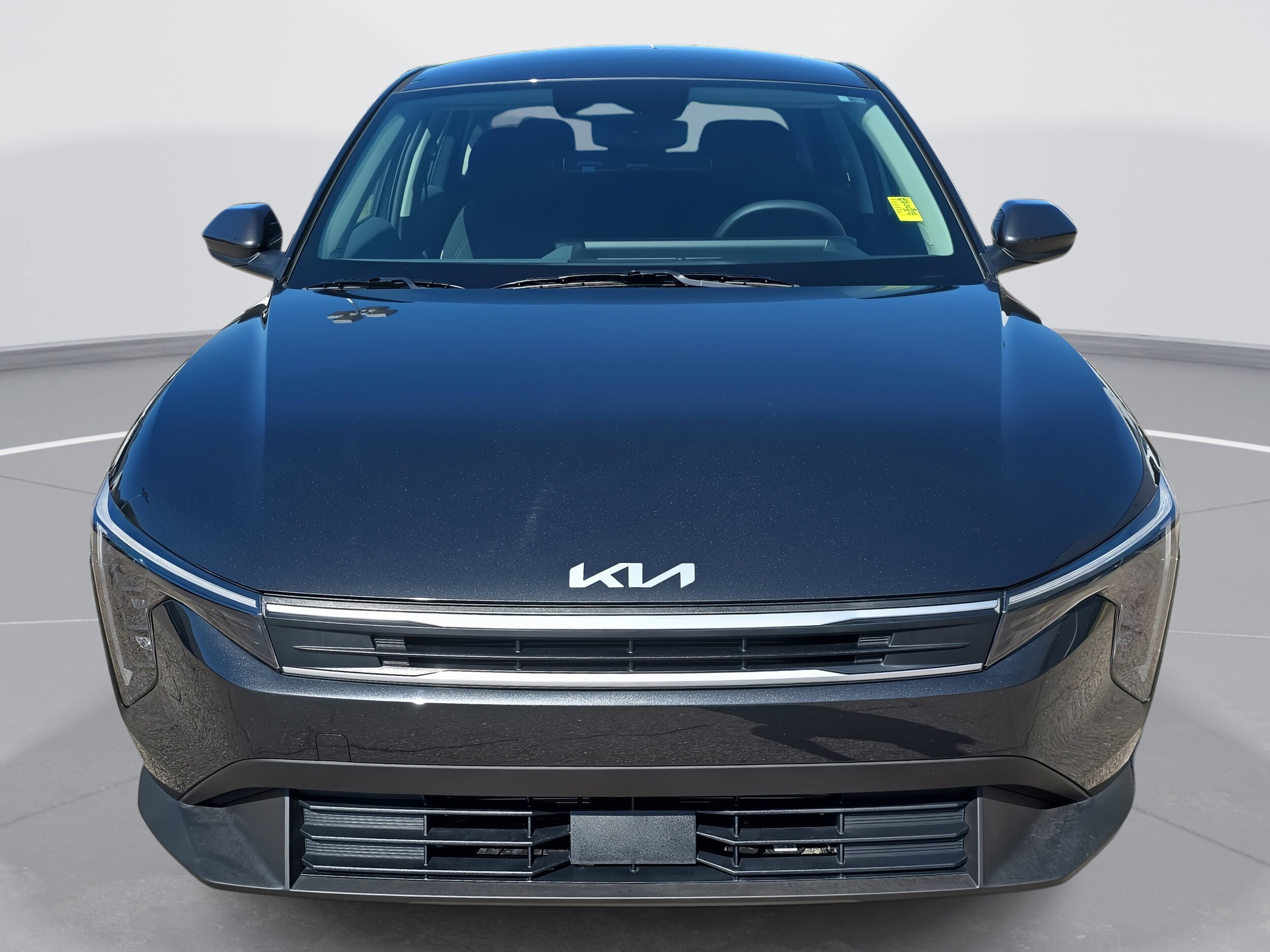 2025 Kia K4 LXS photo 2