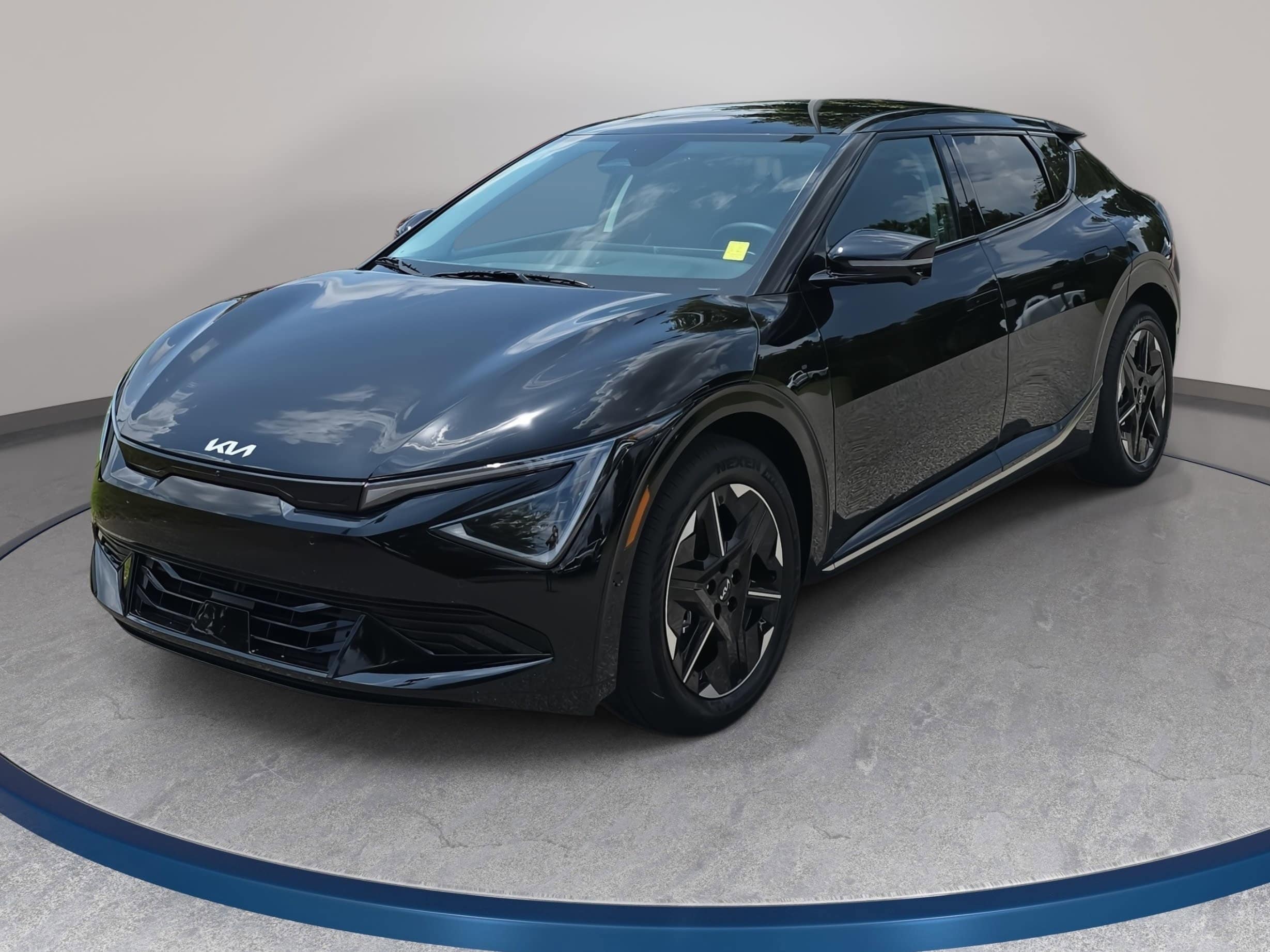 2025 Kia EV6 Wind's photo