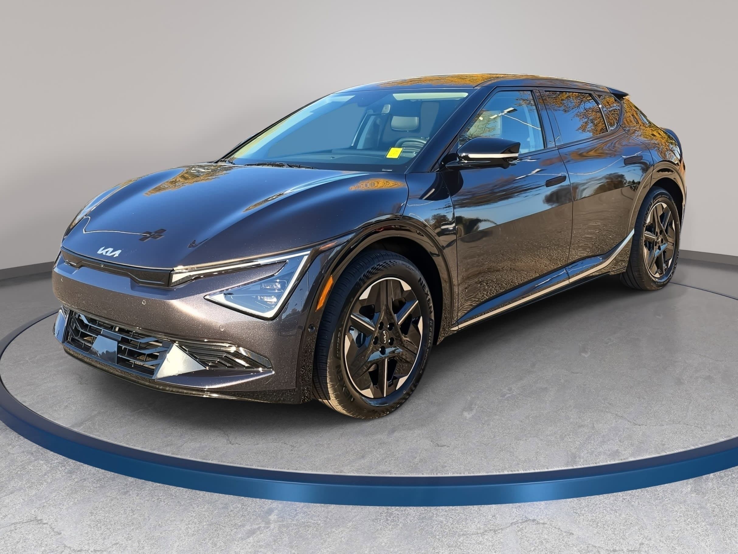 2025 Kia EV6 Wind's photo