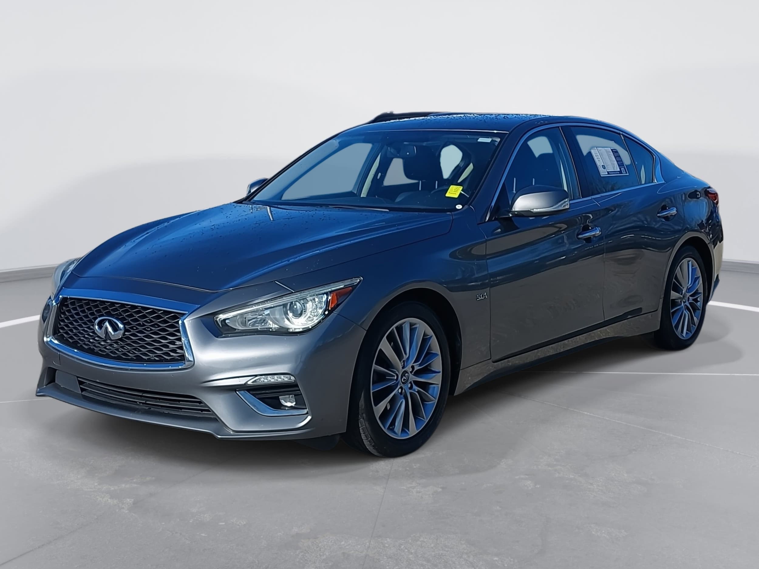 2019 INFINITI Q50 LUXE
