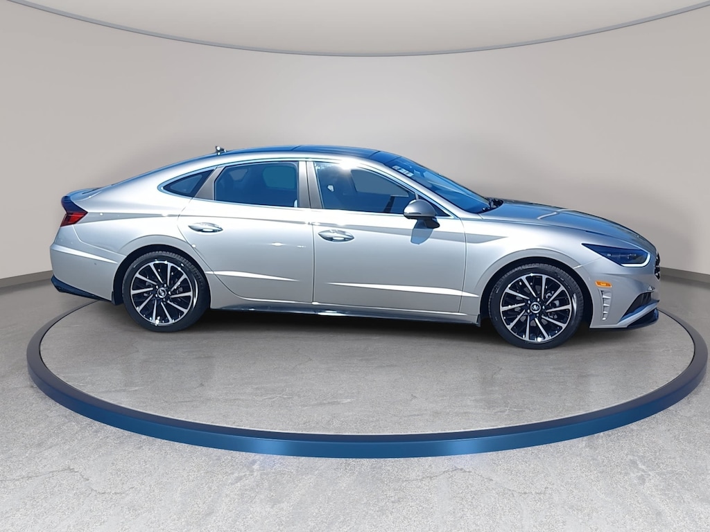 Used 2021 Hyundai Sonata Limited Sedan