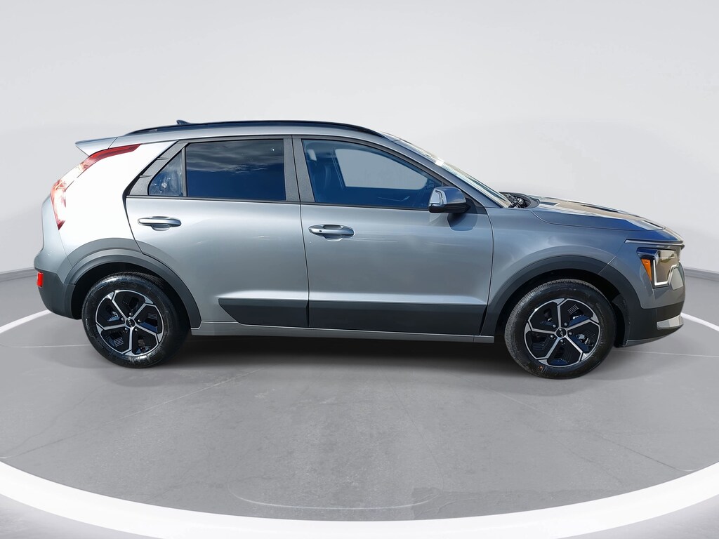 New 2026 Kia Niro EX EX FWD