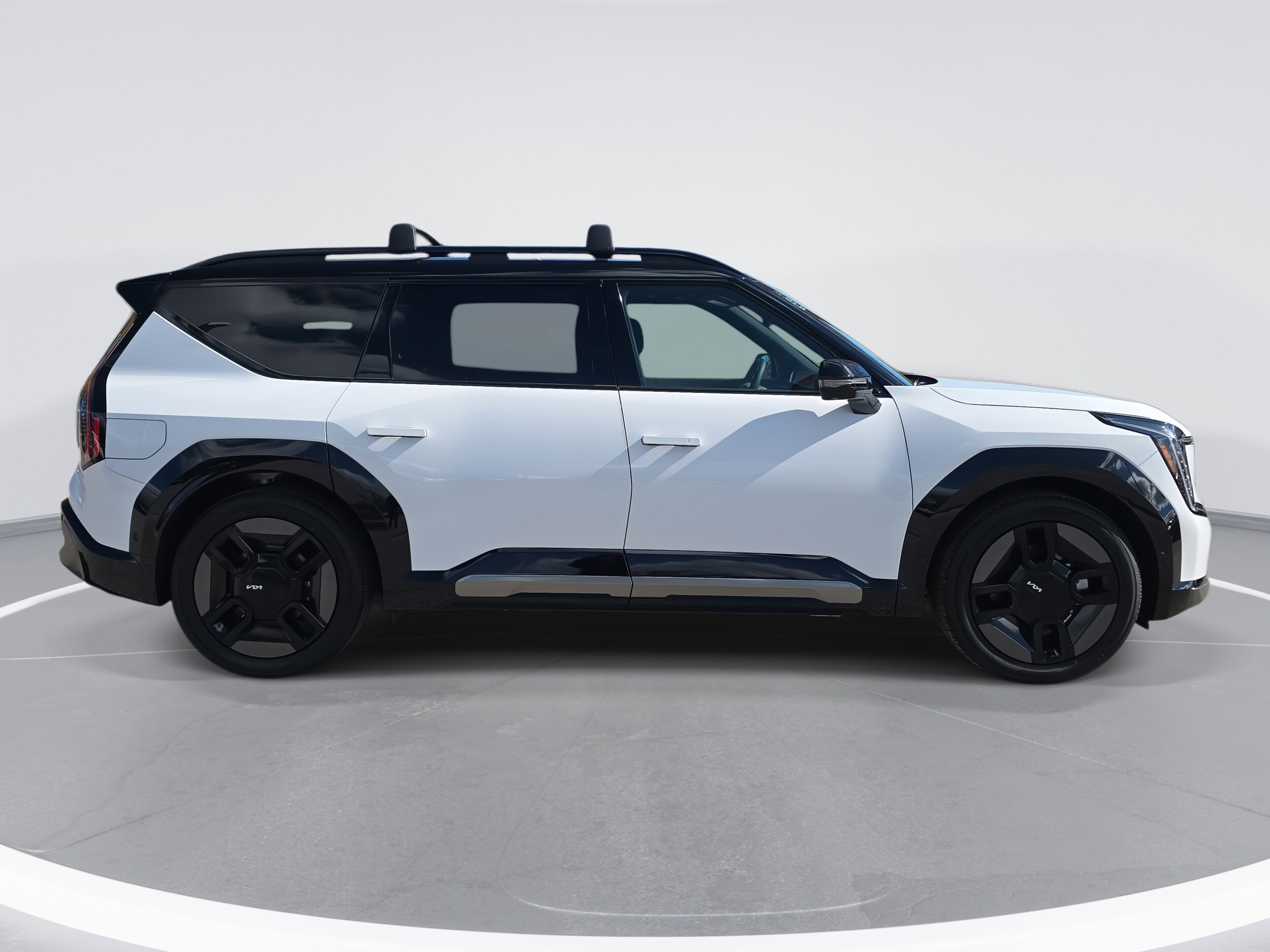 2026 Kia EV9 GT-Line photo 4