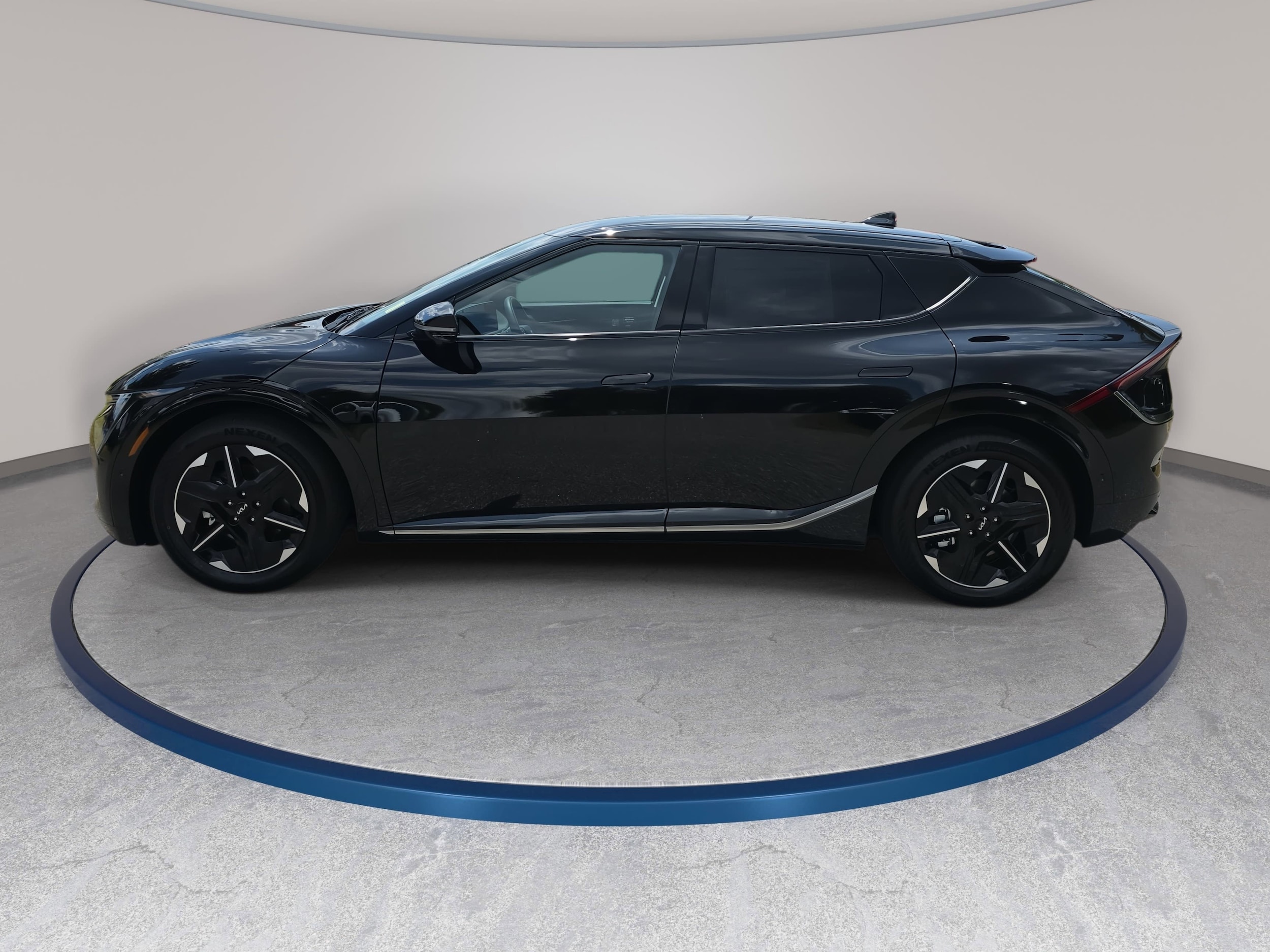 2025 Kia EV6 Wind - Photo 8