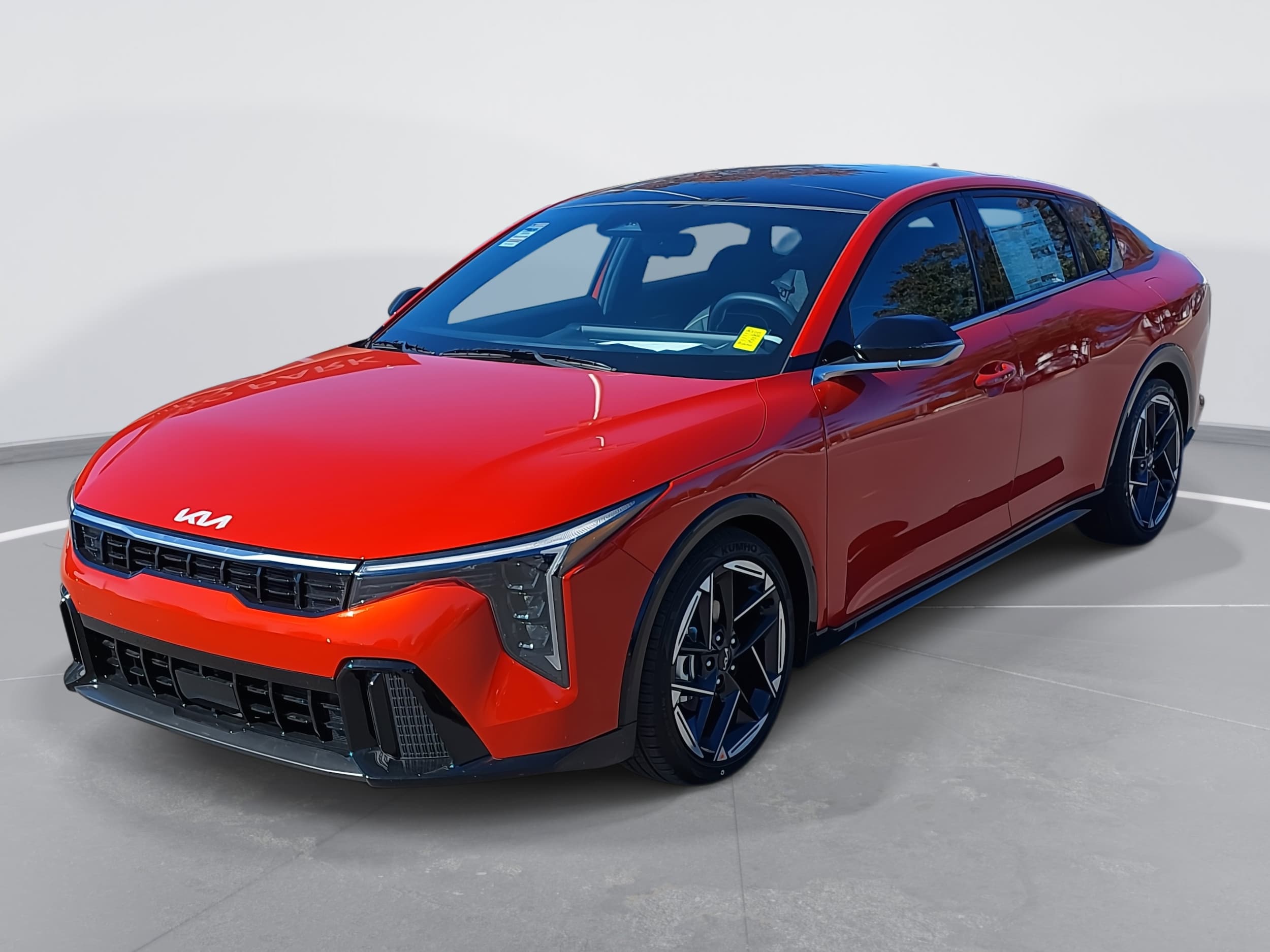 2025 Kia K4 GT-Line's photo