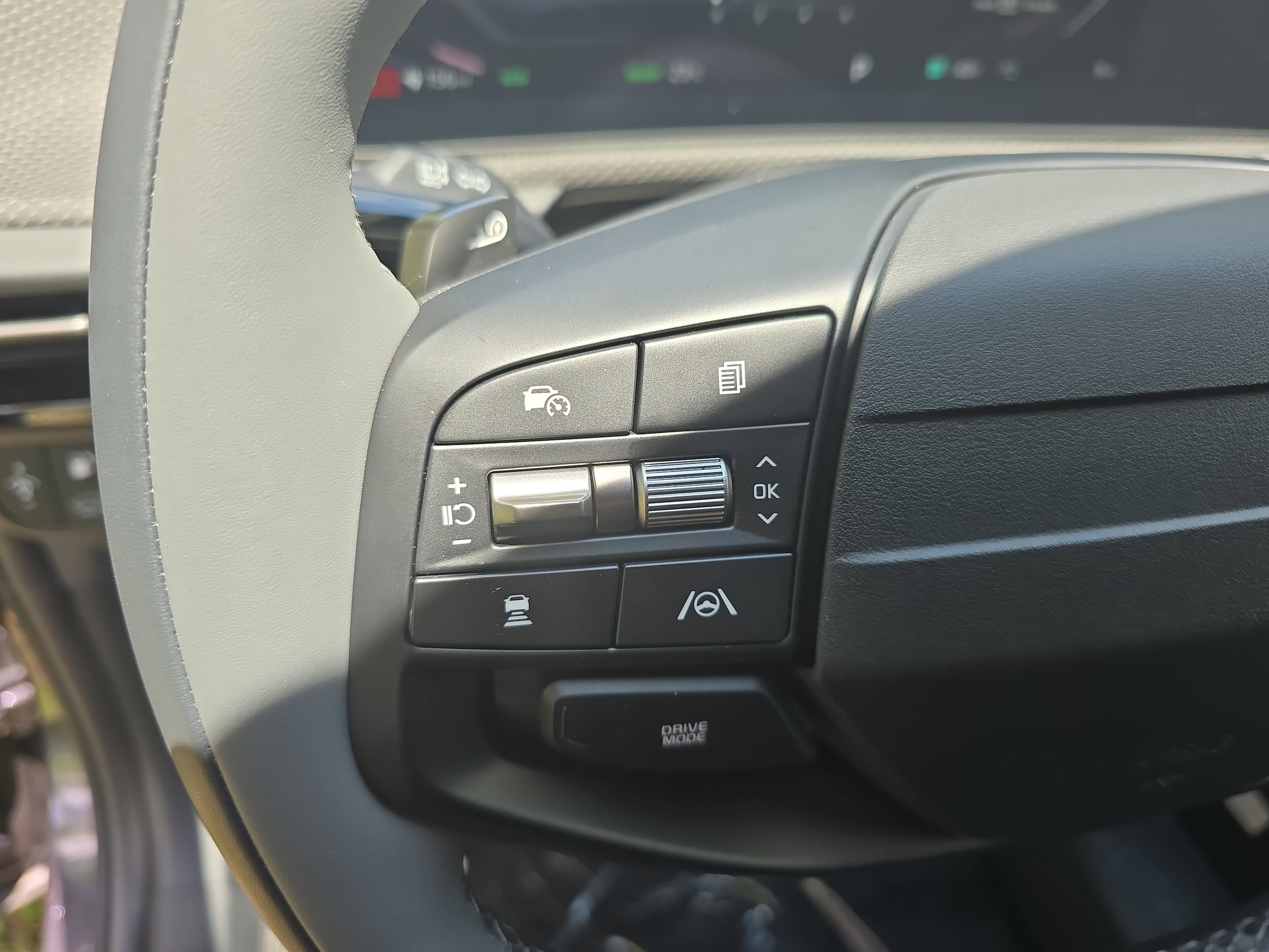 2025 Kia EV6 Wind - Photo 17