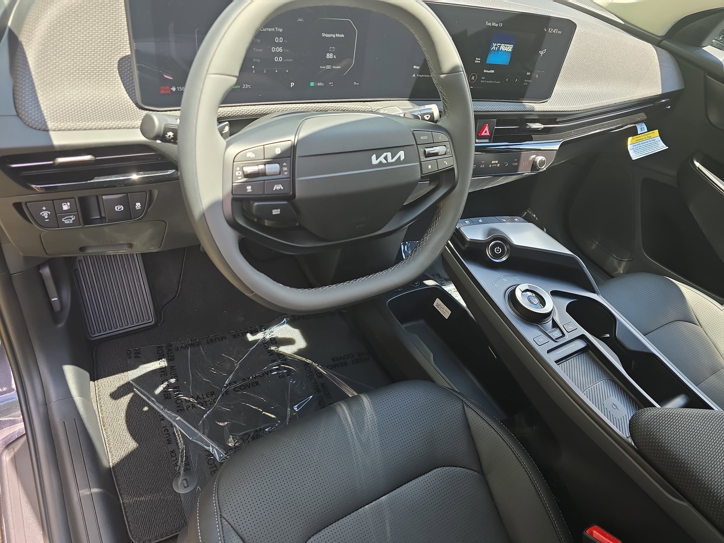 2025 Kia EV6 Wind - Photo 16