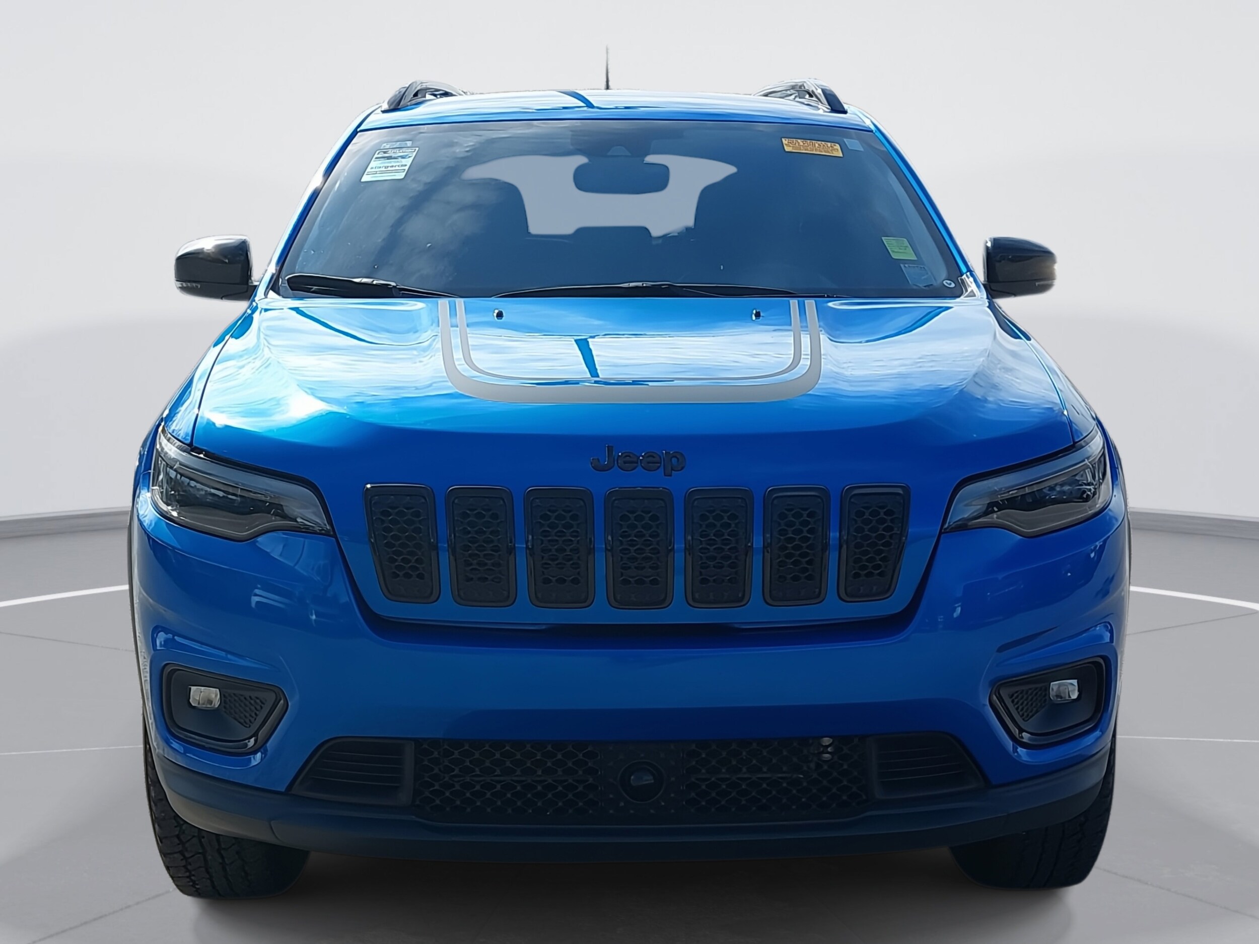 2022 Jeep Cherokee Latitude photo 2
