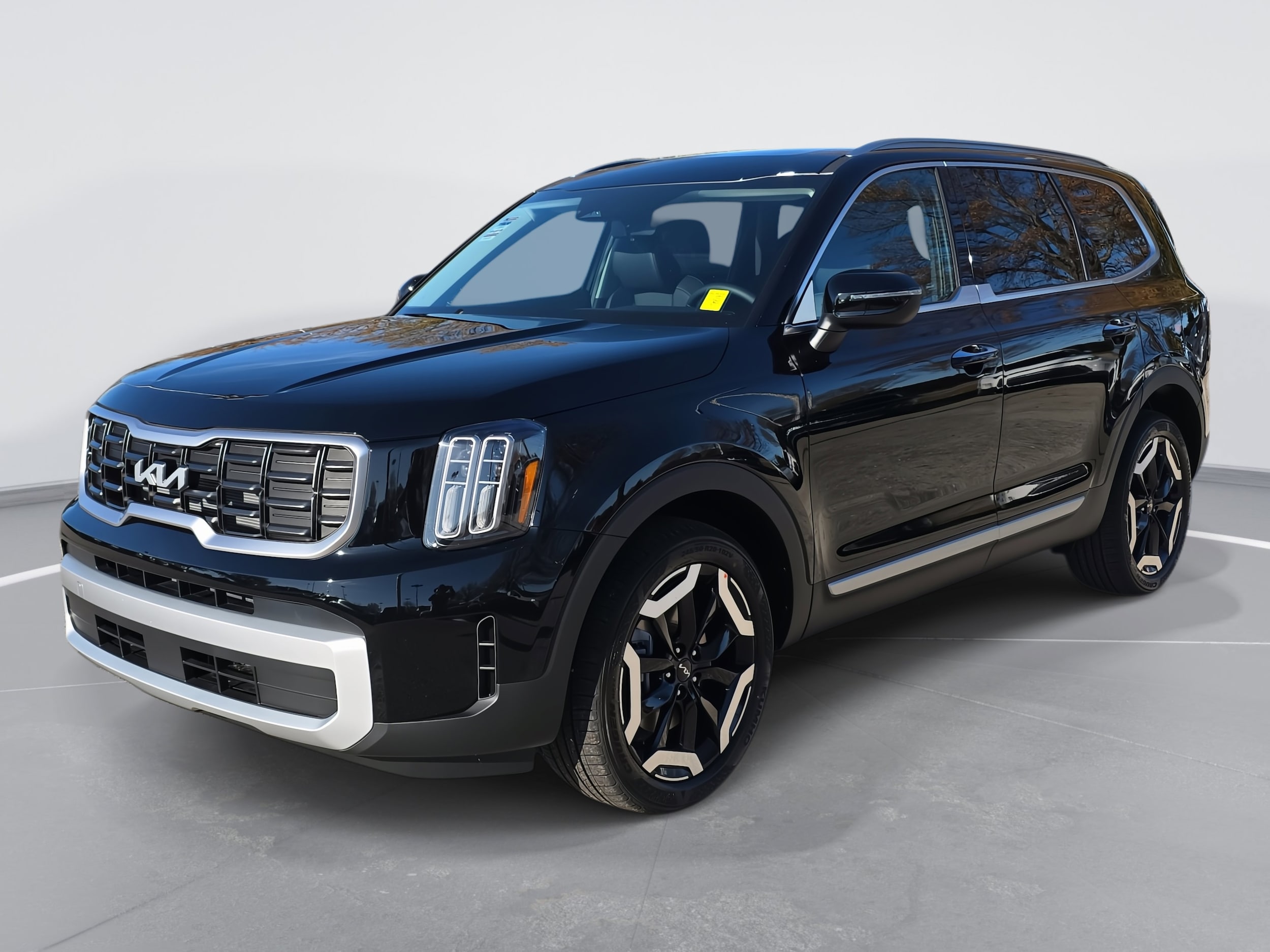 2025 Kia Telluride S's photo