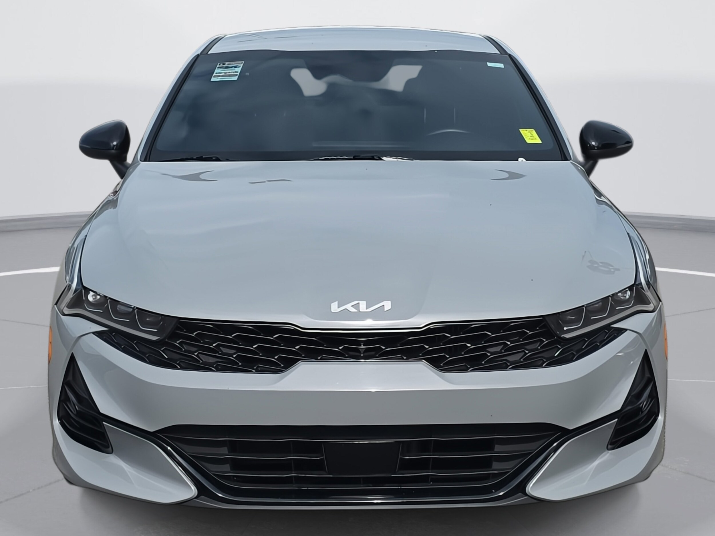 2023 Kia K5 GT-Line photo 2