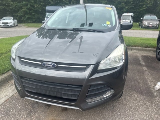 Used 2016 Ford Escape SE with VIN 1FMCU9GX5GUC64063 for sale in Knightdale, NC