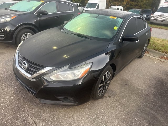 2018 Nissan Altima 2.5 SV photo 2