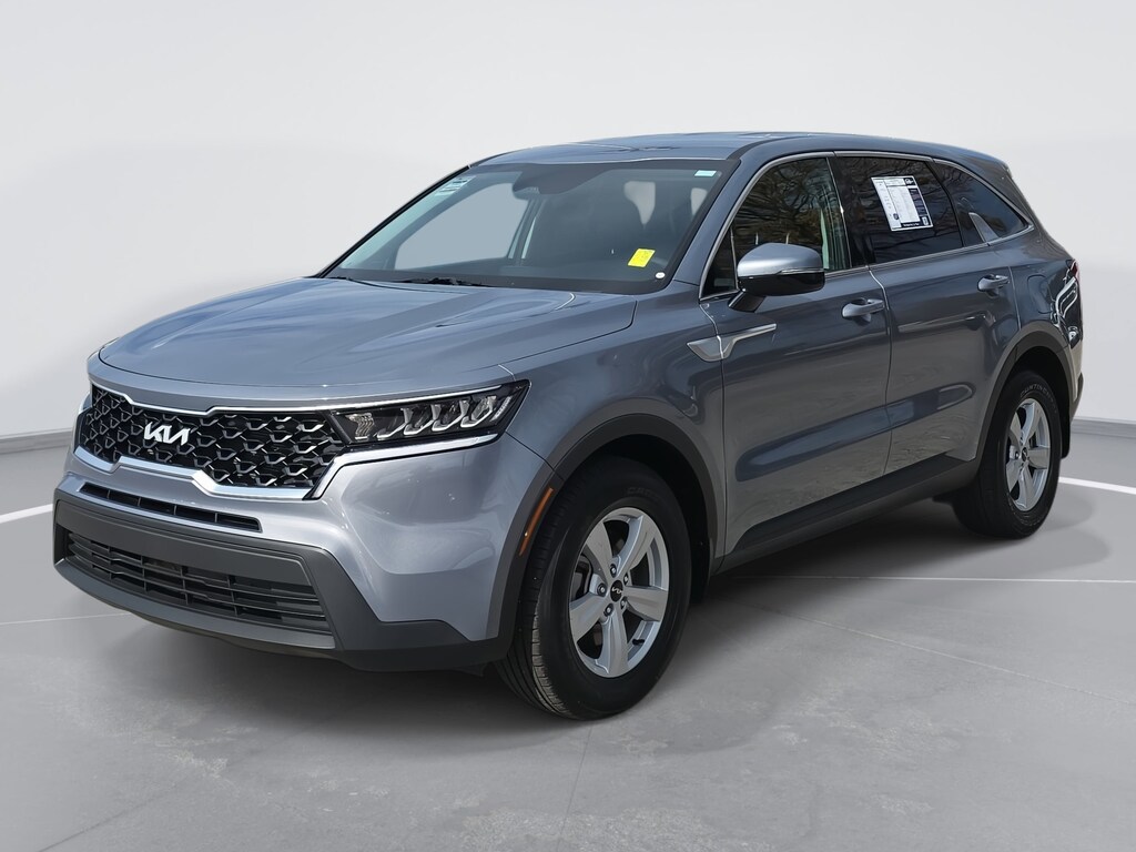 Used 2023 Kia Sorento LX SUV
