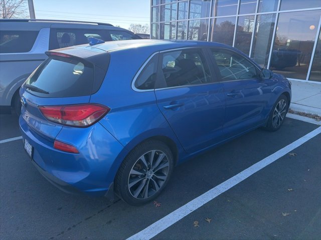 2018 Hyundai Elantra GT Base photo 4