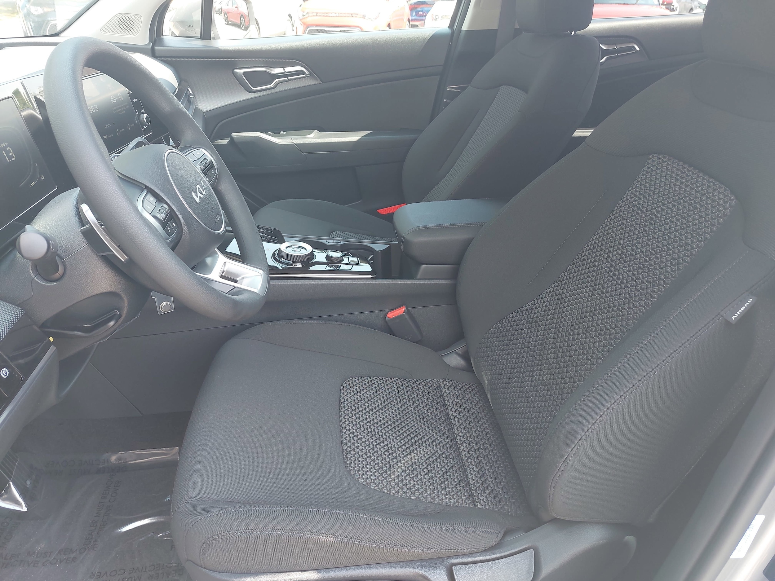 2025 Kia Sportage LX Hybrid - Photo 15
