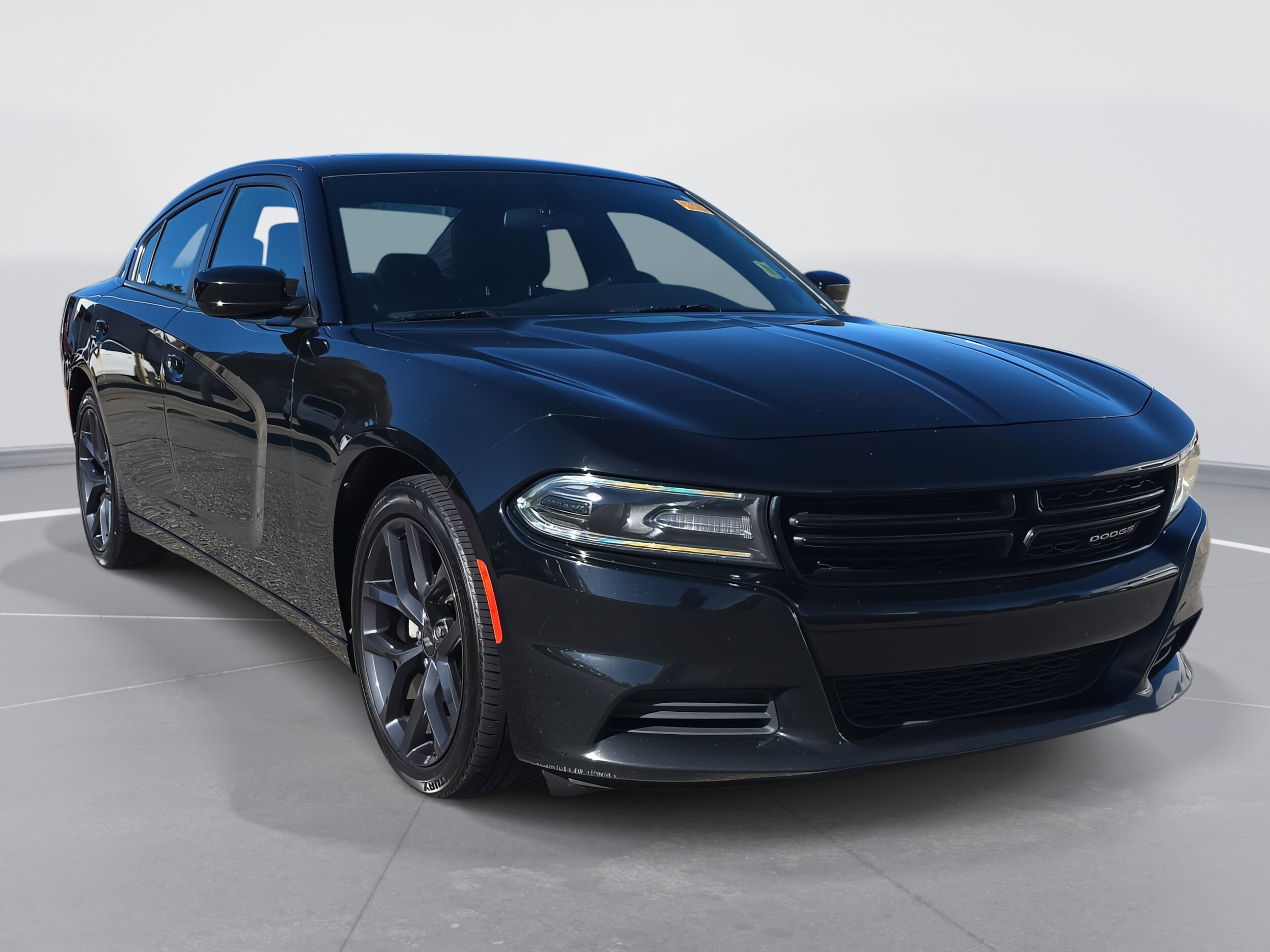 2021 Dodge Charger SXT photo 3