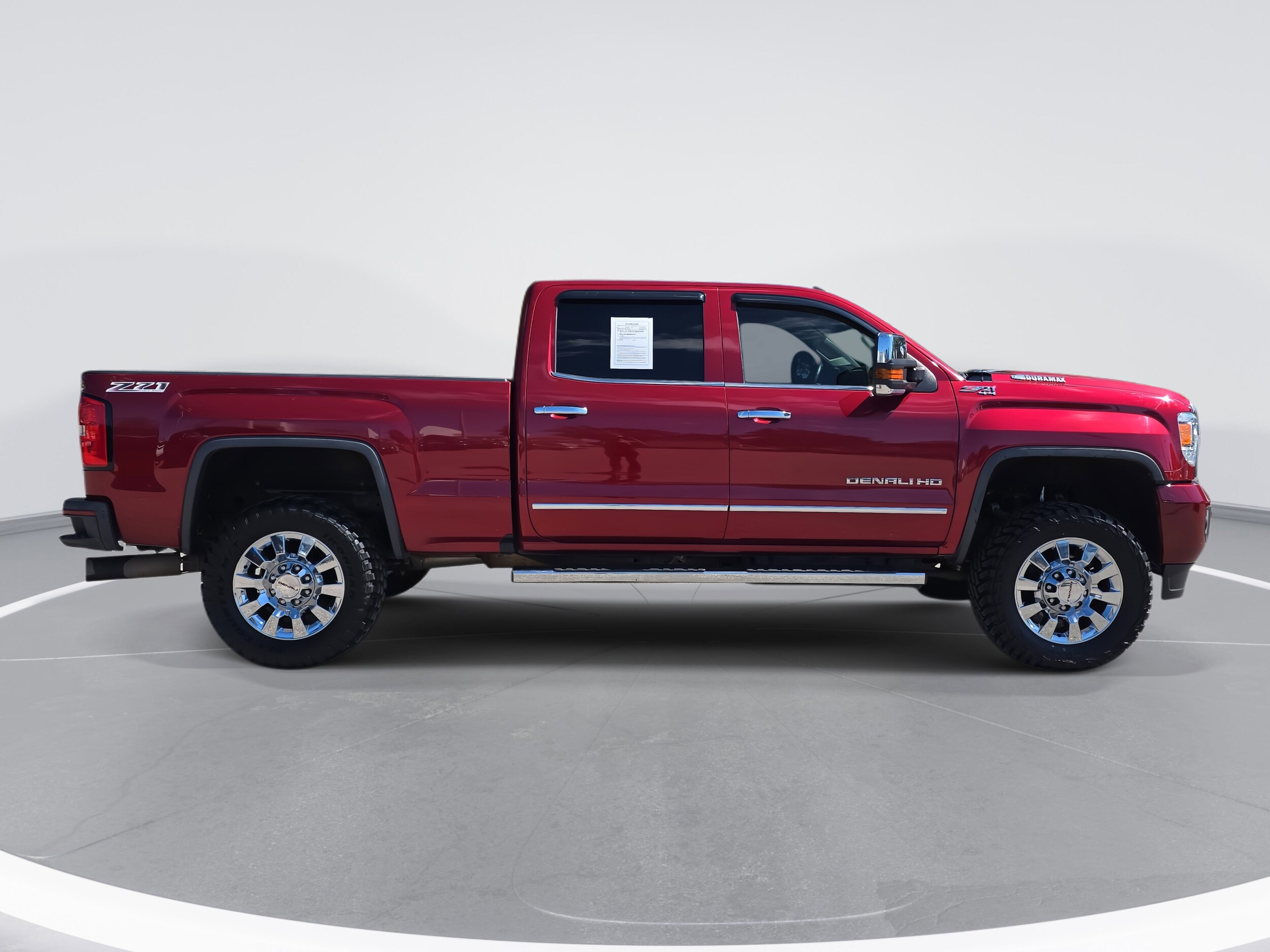 2019 Gmc Sierra HD Denali photo 4