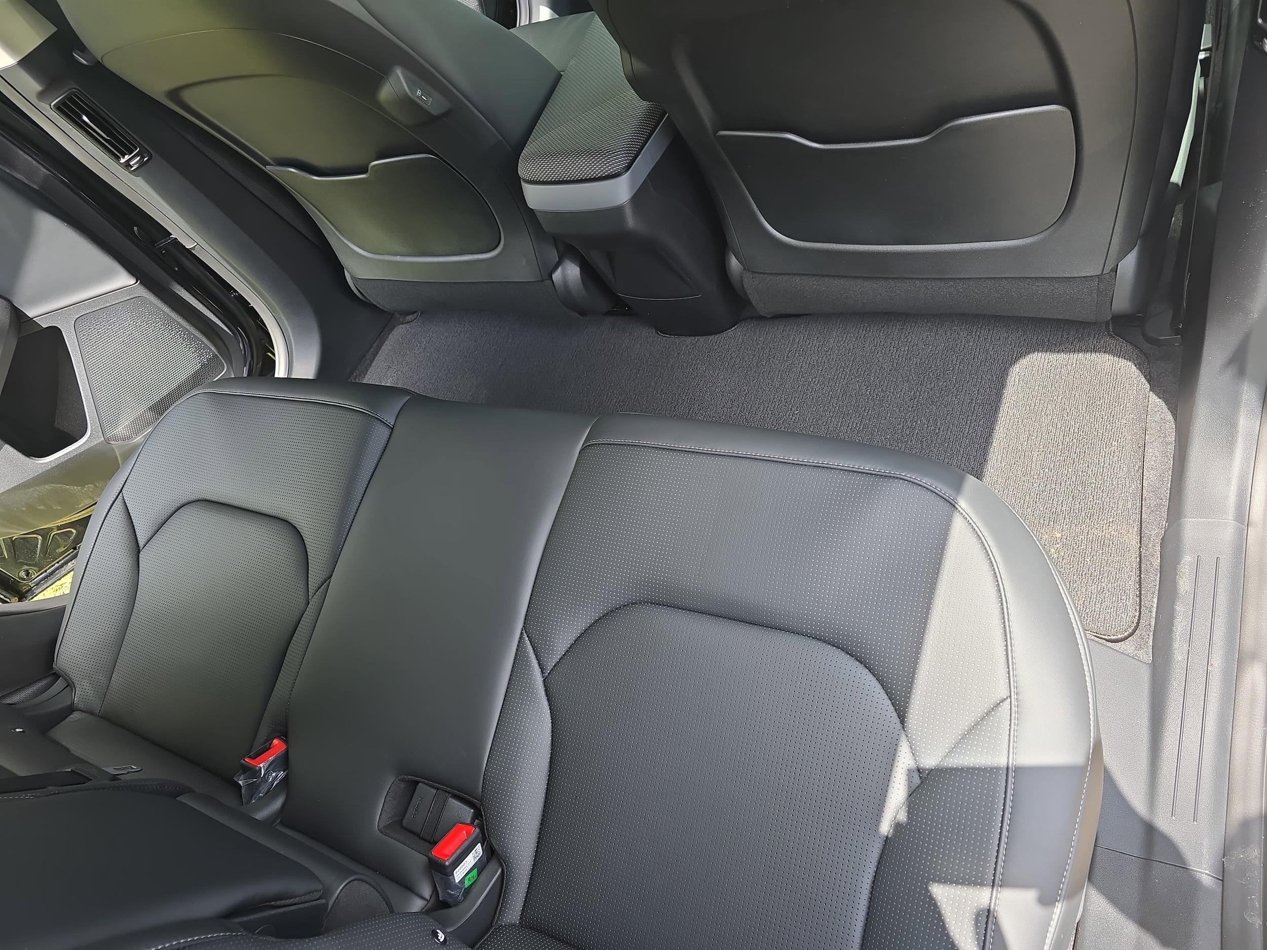 2025 Kia EV6 Wind - Photo 12