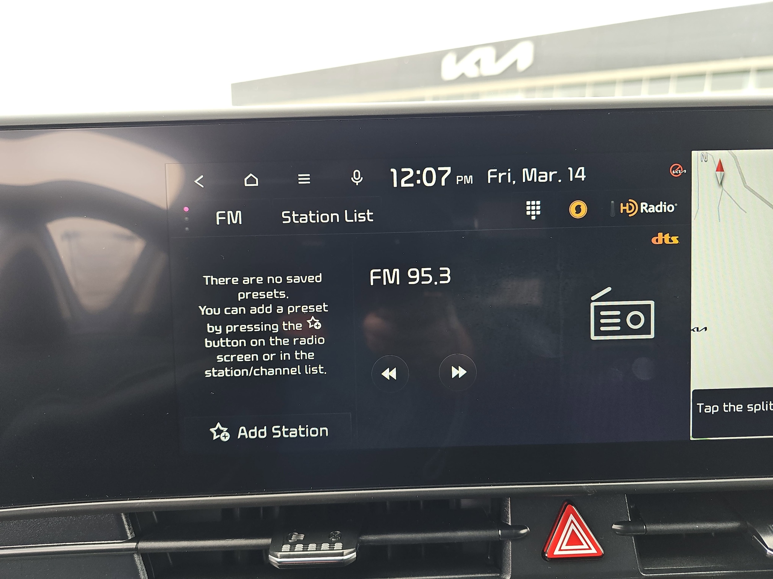 2025 Kia Sportage EX - Photo 22