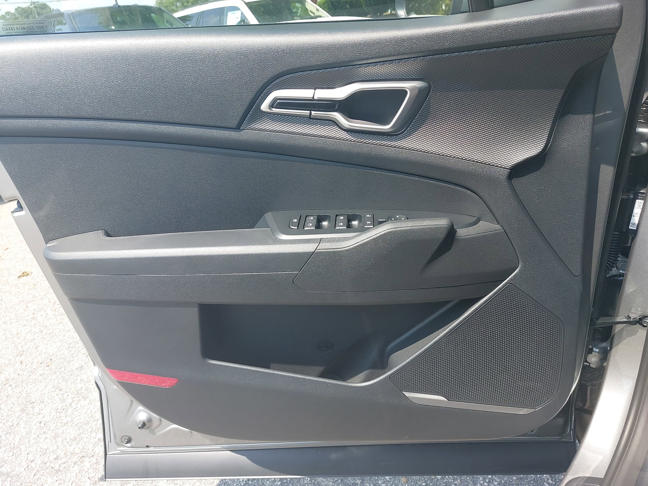 2025 Kia Sportage LX Hybrid - Photo 27