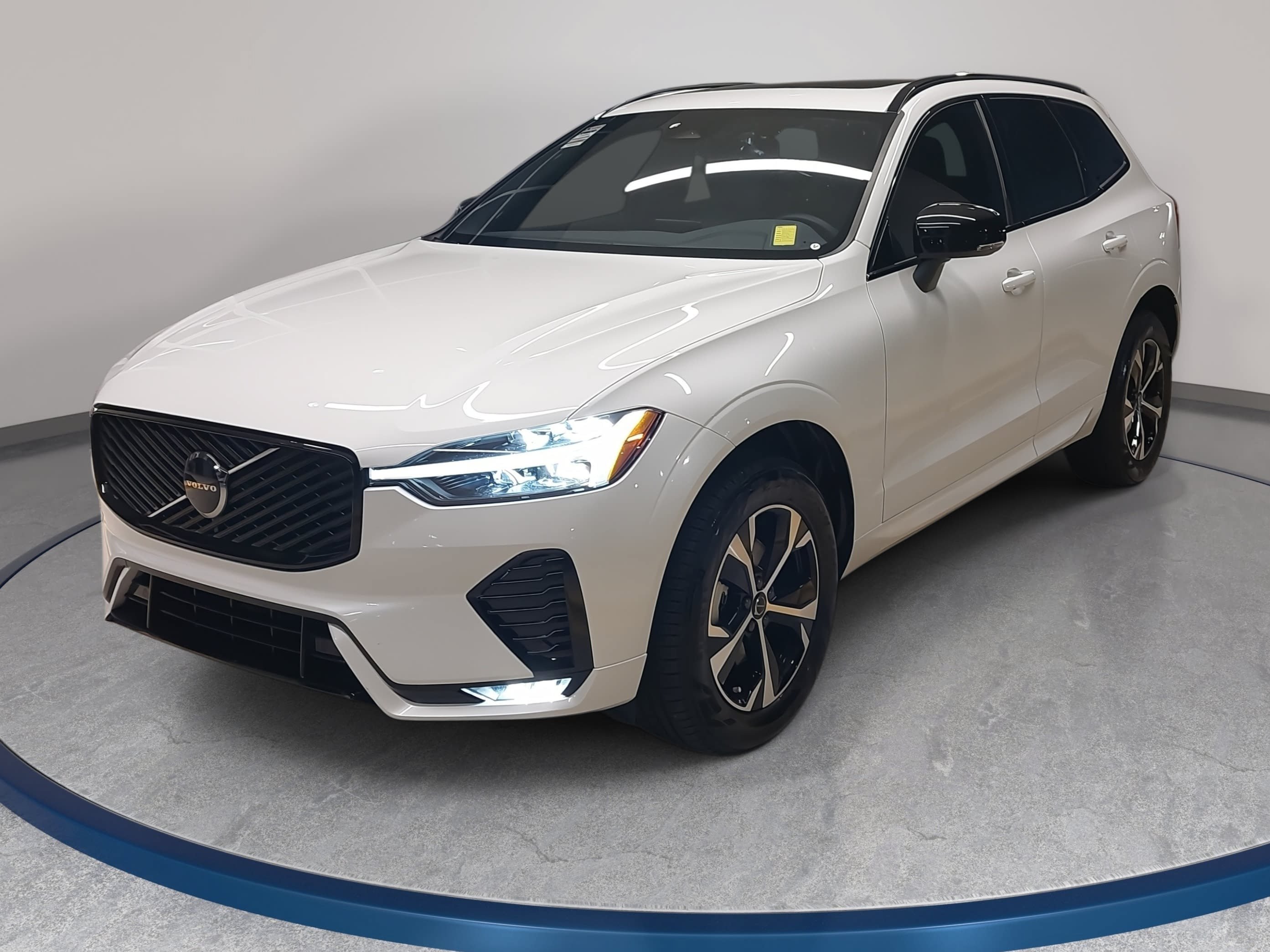 Used 2026 Volvo XC60 B5 Core SUV