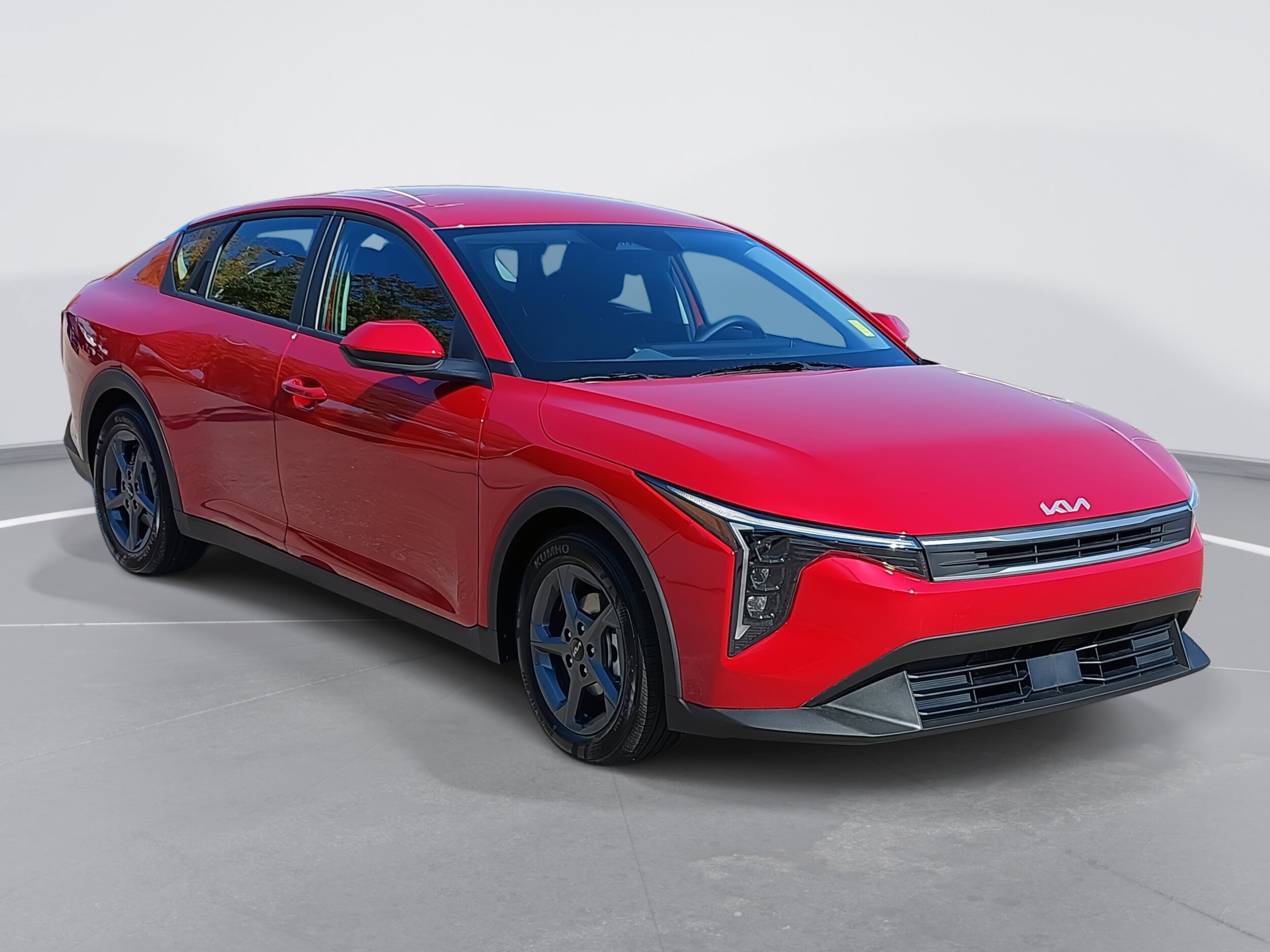 2025 Kia K4 LXS photo 3