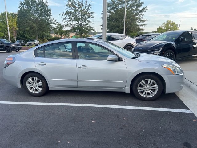 2011 Nissan Altima 2.5 S photo 3