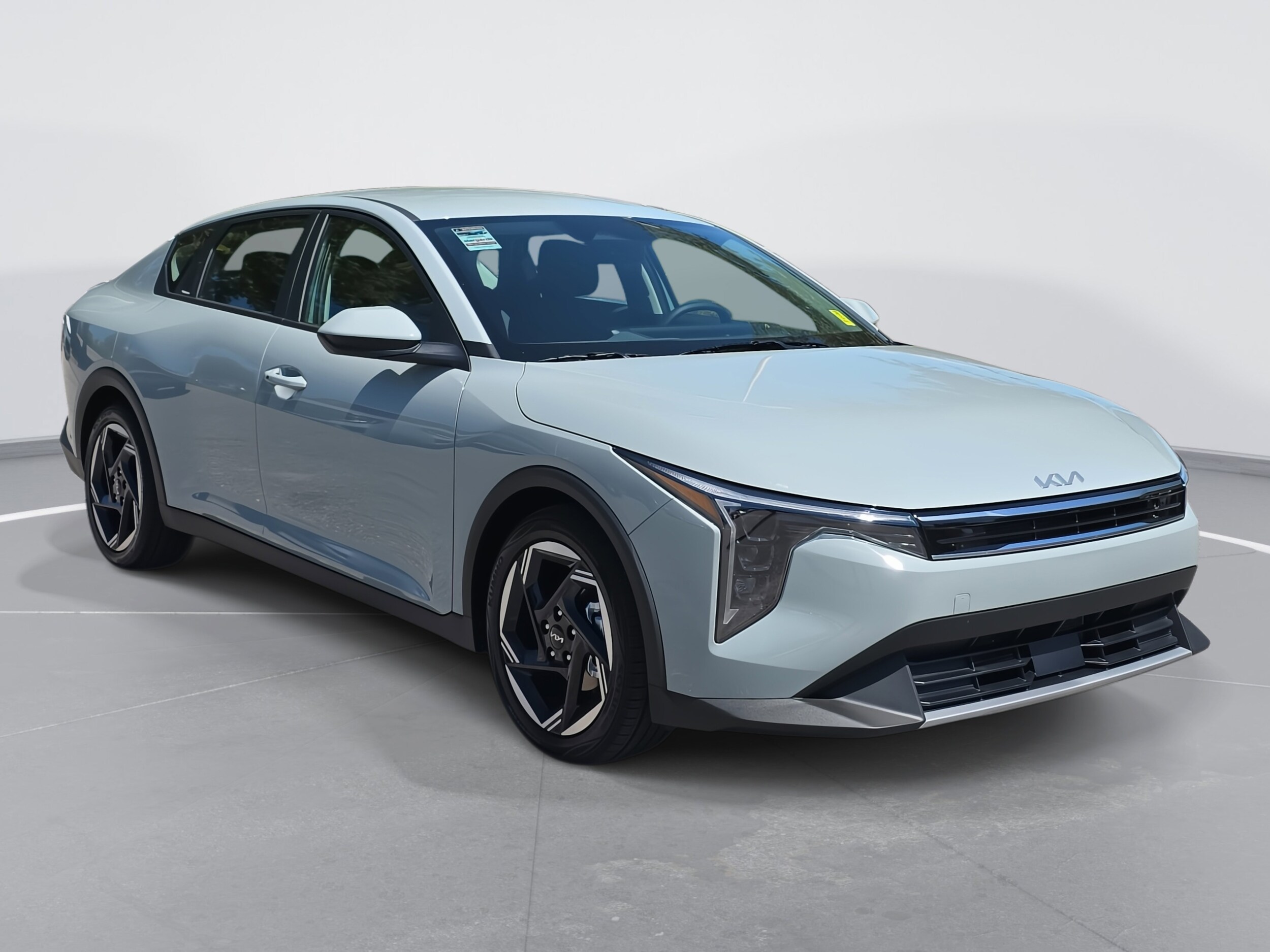 2025 Kia K4 EX photo 3