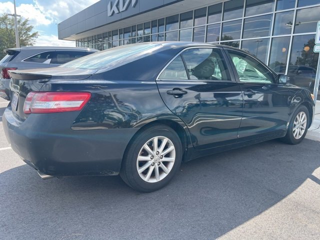 2011 Toyota Camry LE photo 4