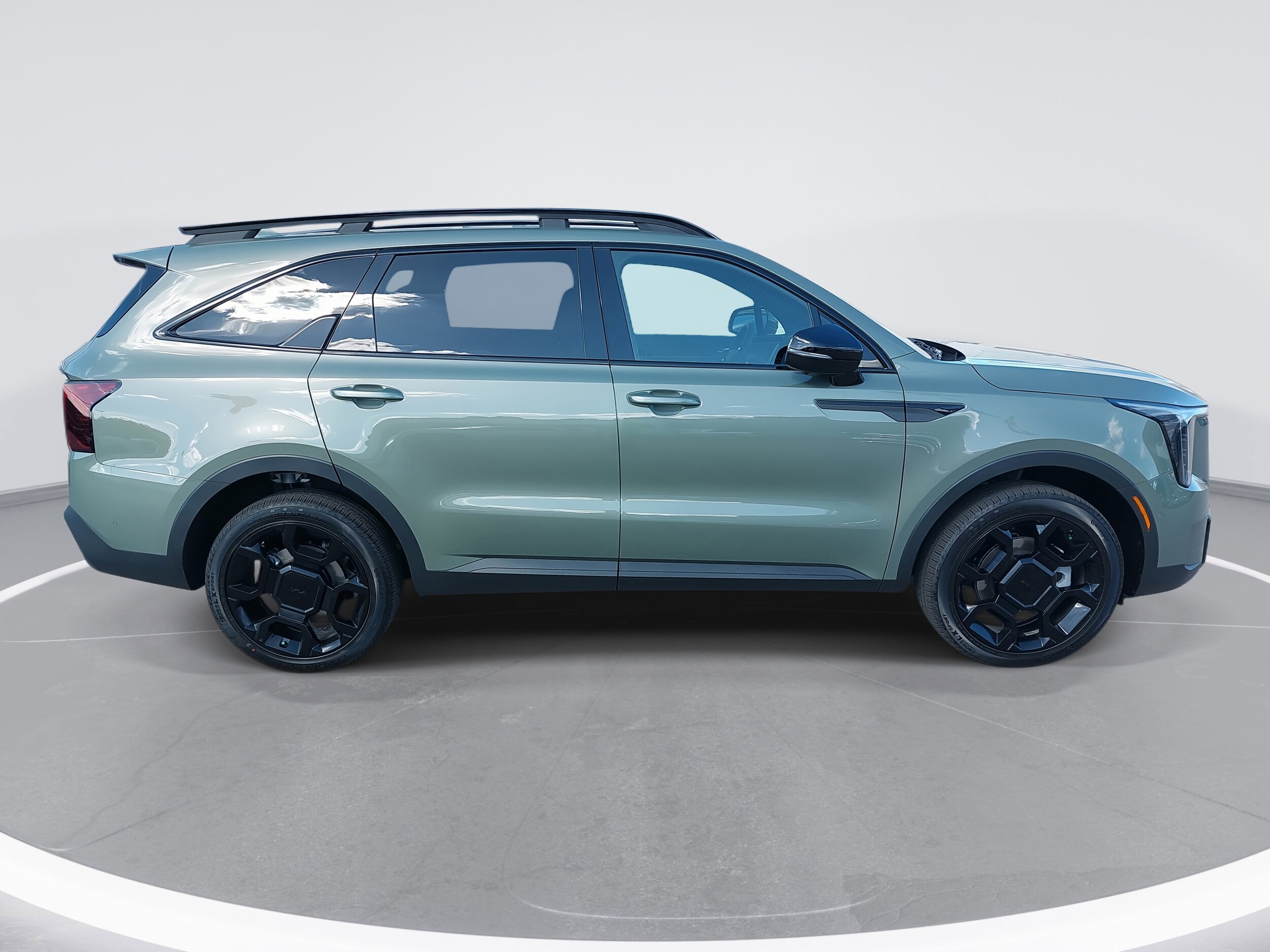 2026 Kia Sorento X-Line SX Prestige photo 2