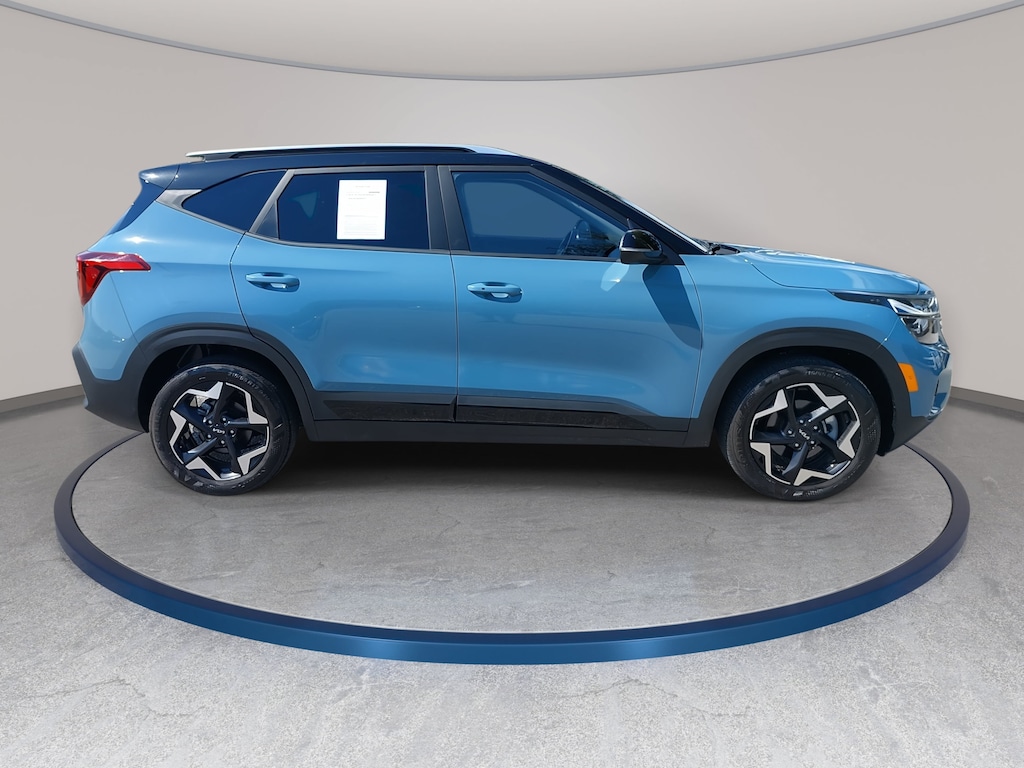 Used 2025 Kia Seltos S SUV