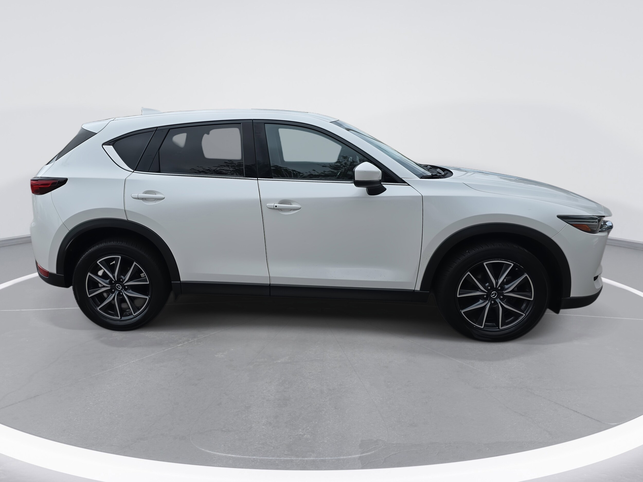 2018 Mazda CX-5 Grand Touring photo 4
