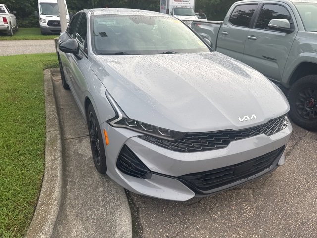 2024 Kia K5 GT-Line photo 3