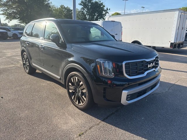 2024 Kia Telluride SX photo 2